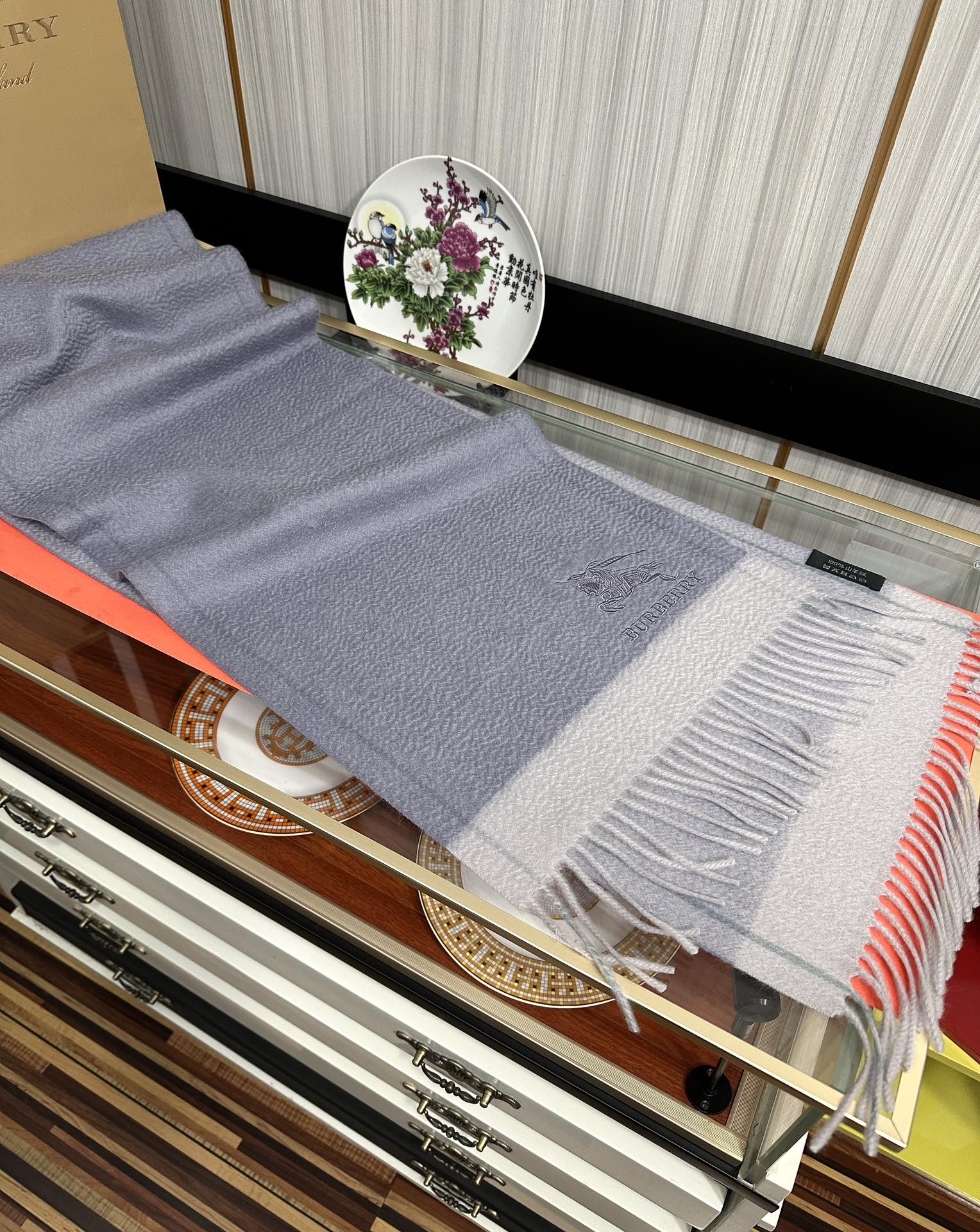 Burberry 125%山羊绒 巴宝莉 采用内蒙古山羊绒 2026最新款男女通用 重磅推荐 的格子