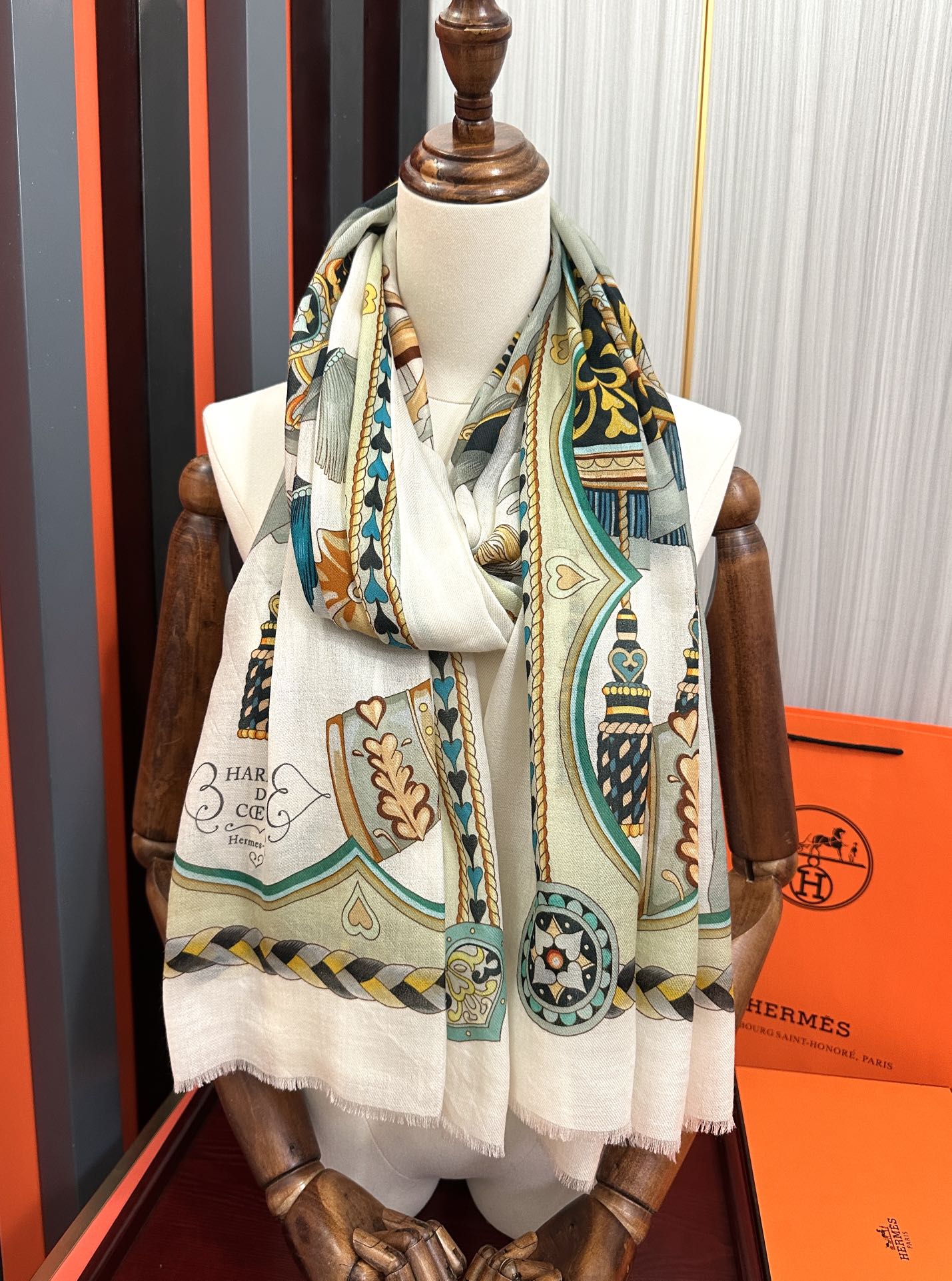 Hermès 新款羊绒 爱马仕2026 最新款 设计太美了