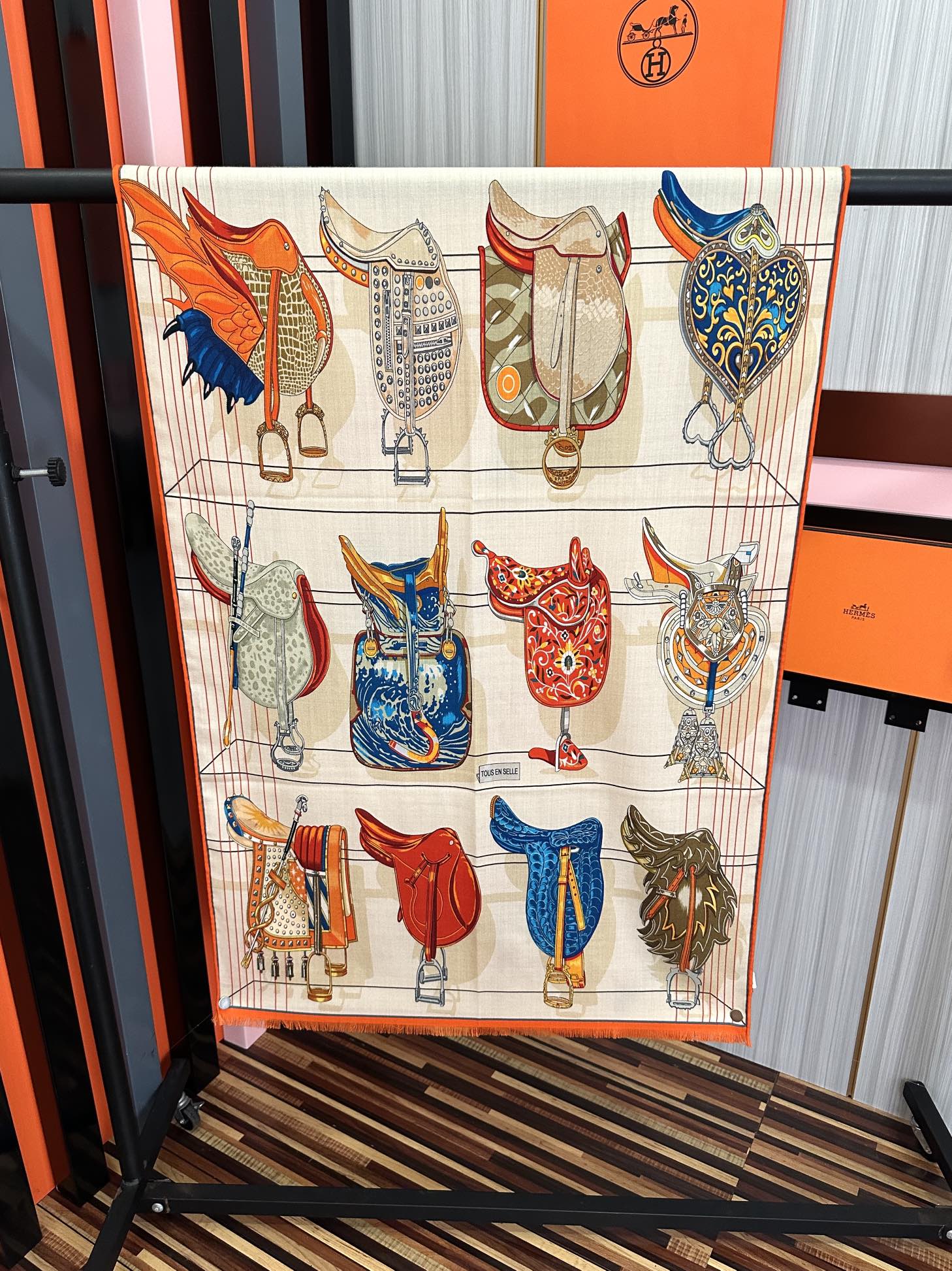 。新款 女士们必备款2026 新款爱马仕。【双面同色】太美了[吃瓜]下手一定要快[嘴唇]四季都可以用[勾