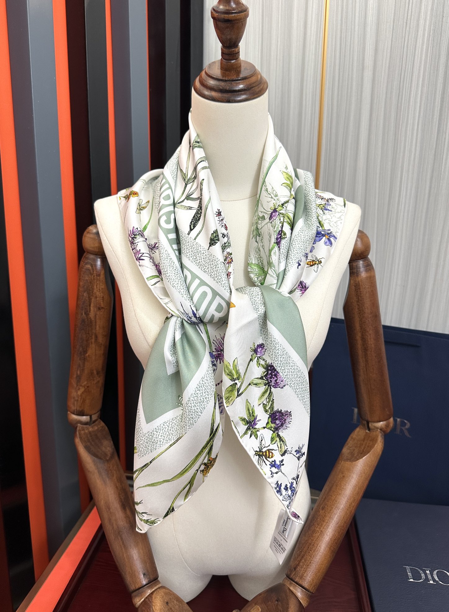 。高版本 迪奥 太美了 2026春夏季新款，太美了[玫瑰]买到都说好👍下手一定要快高端 大爱❤️女人尤物