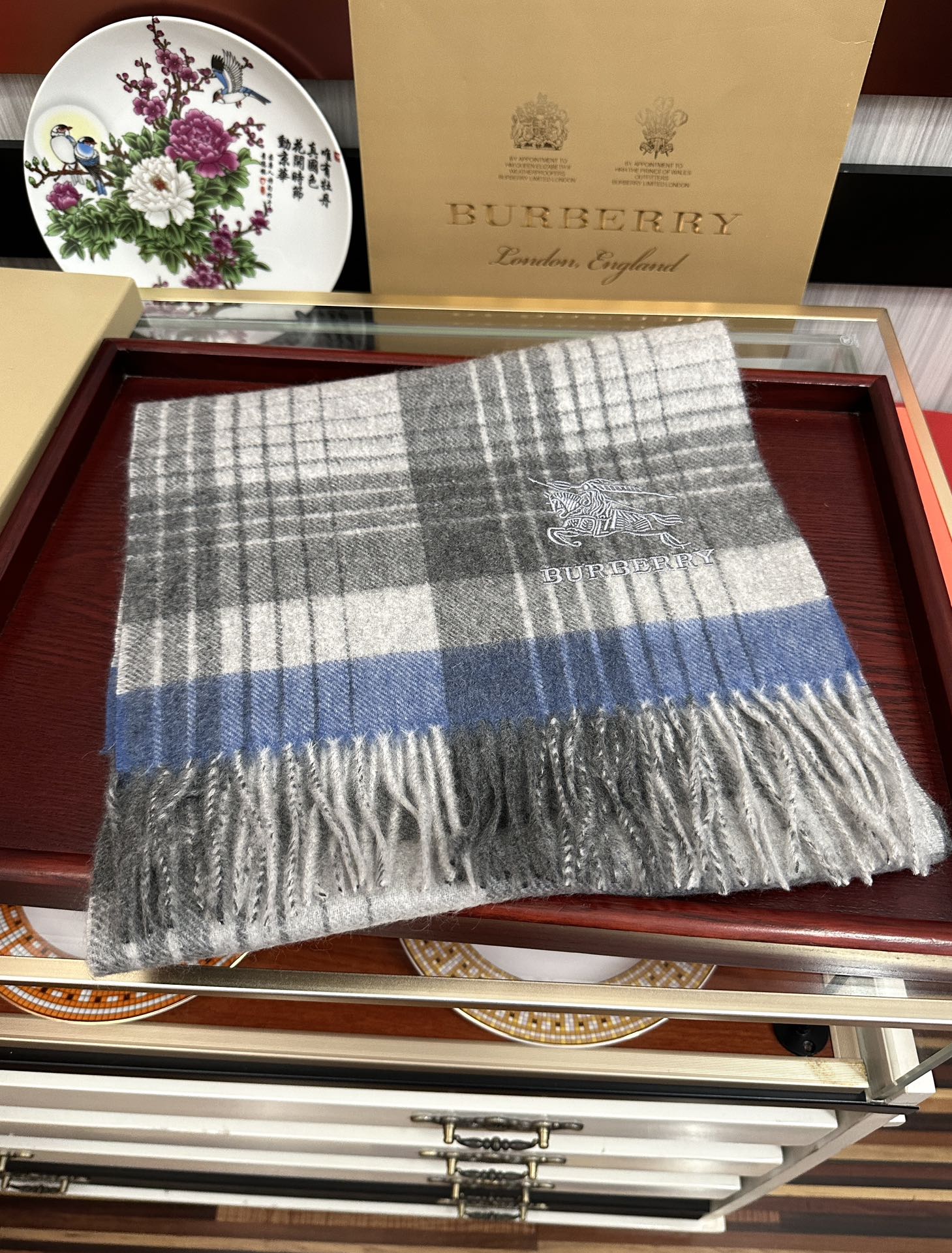 [爱心] 2026 新款。85%山羊绒 巴宝莉采用内蒙古顶级山羊绒，最新款男女通用情侣款👫重磅推荐💥 经