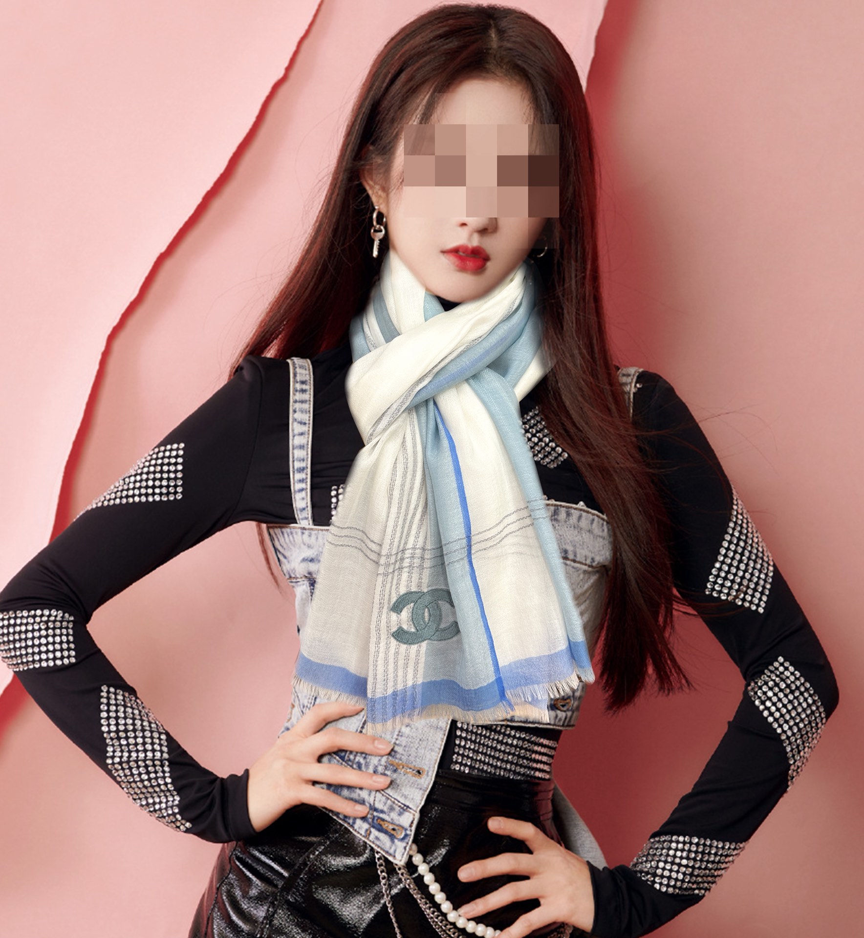 Chanel 小香 采用内蒙古羊绒 重磅推荐 火爆 人人都喜欢 时潮人都有好几条围巾放在衣橱