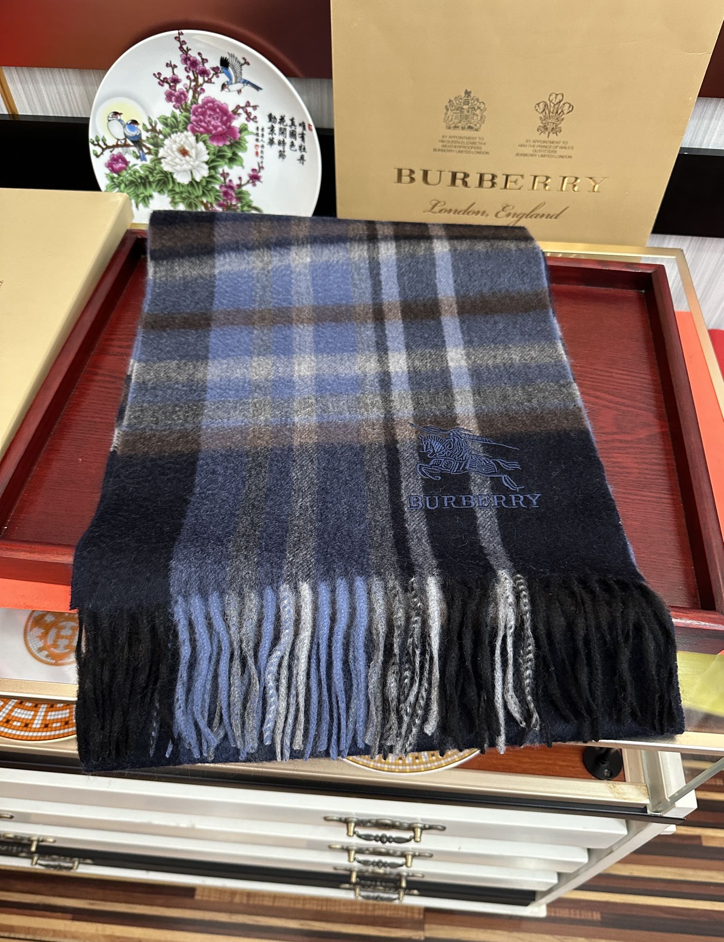 Burberry 125%山羊绒 2026 巴宝莉【刺绣战马】采用内蒙古 山羊绒 最新款男女通用 重磅推荐 的格子