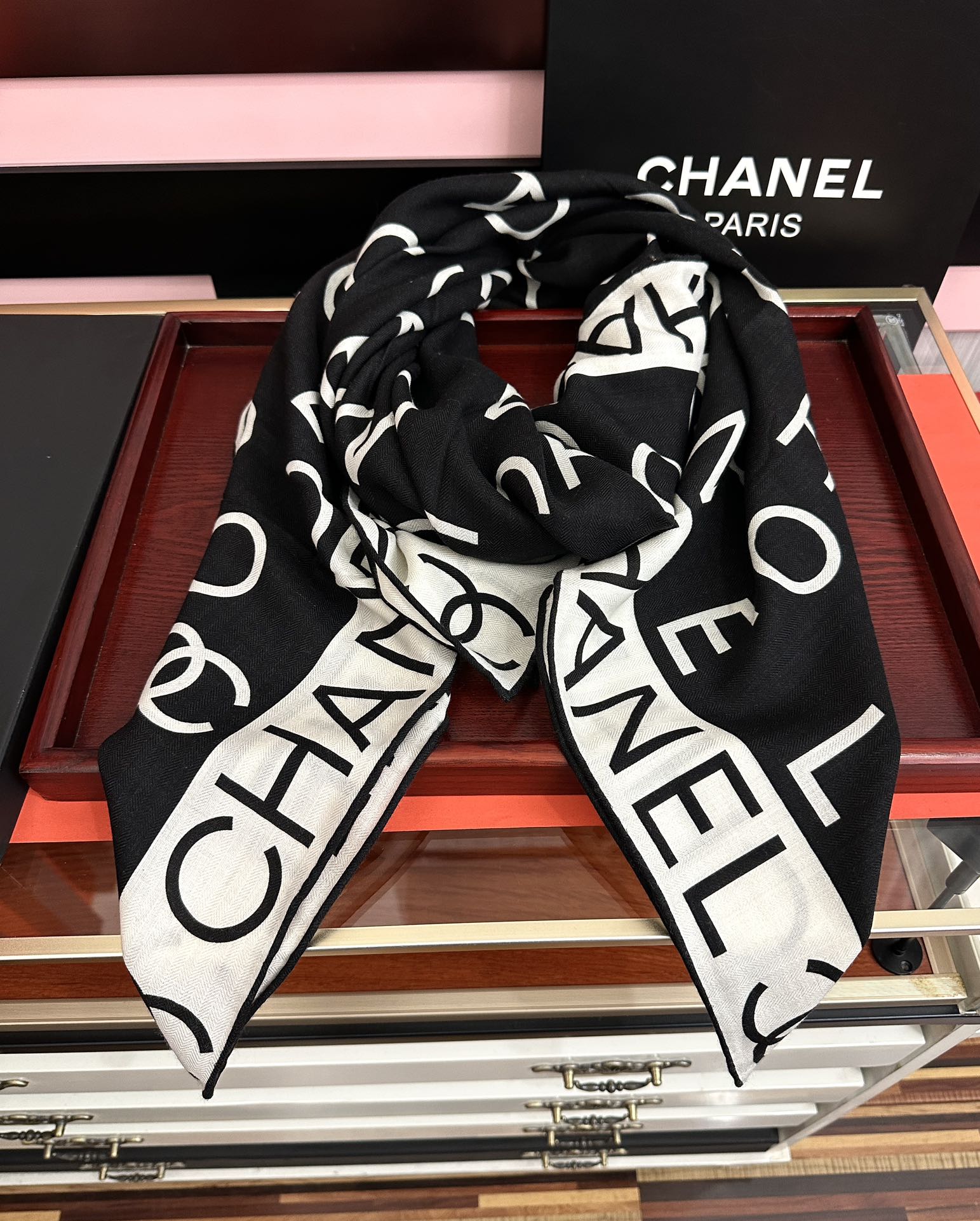Chanel 香奈儿 【双面同色】2026太美了 真心 柔软
