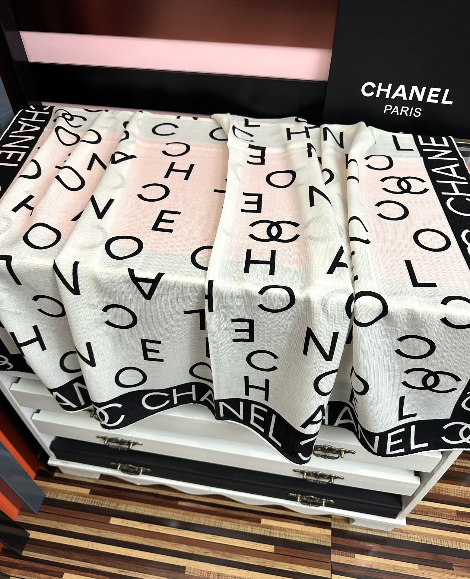 Chanel 香奈儿 【双面同色】2026太美了 真心 柔软