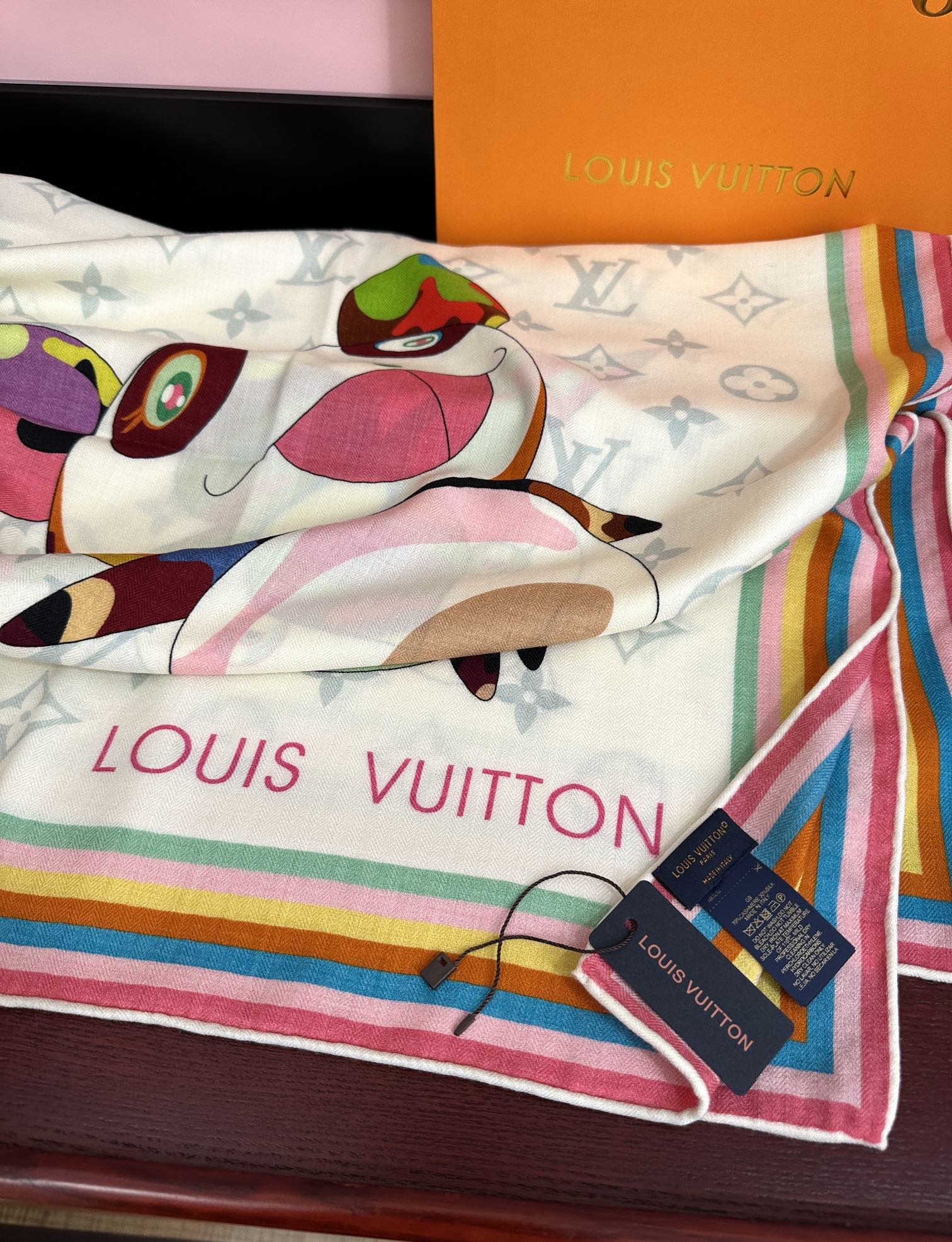 新款❤️LV   2026太美了ZG同步 【双面同色】今年最流行的花型 经典优雅[礼物]~气质到骨子里[