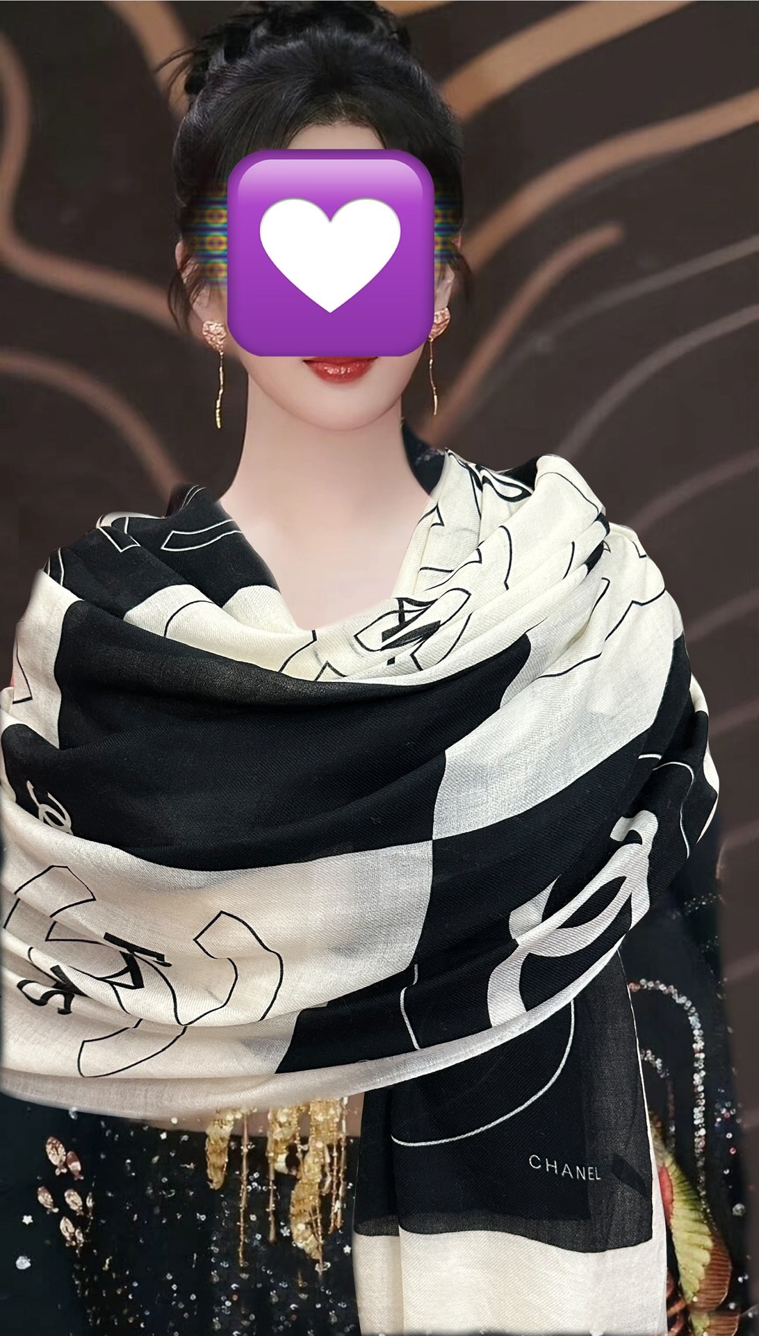。重磅推荐 小香2026 最新款 香奶奶【双c标志】必备款 顶级设计太美了，真心赞👍😘💍实物真心美 🎀披
