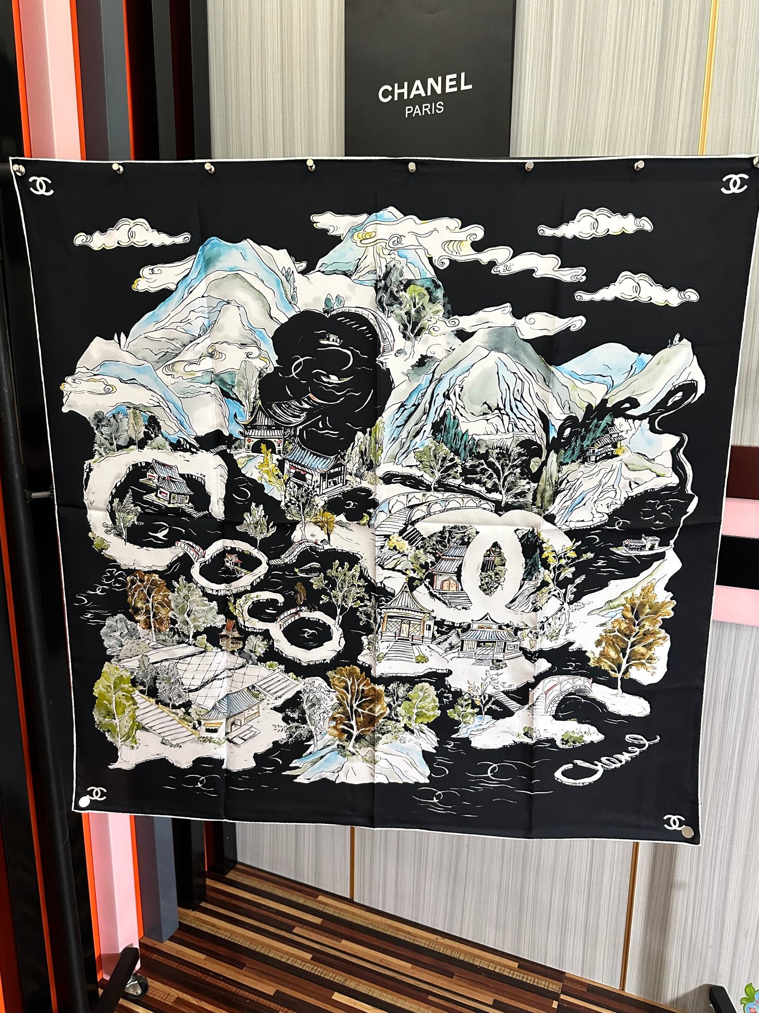 🔥新款 小香🌟太美了[庆祝]四季都可以用‼️真心美的让人非常非常心动 上身效果简直美翻了 品质非常完美👍