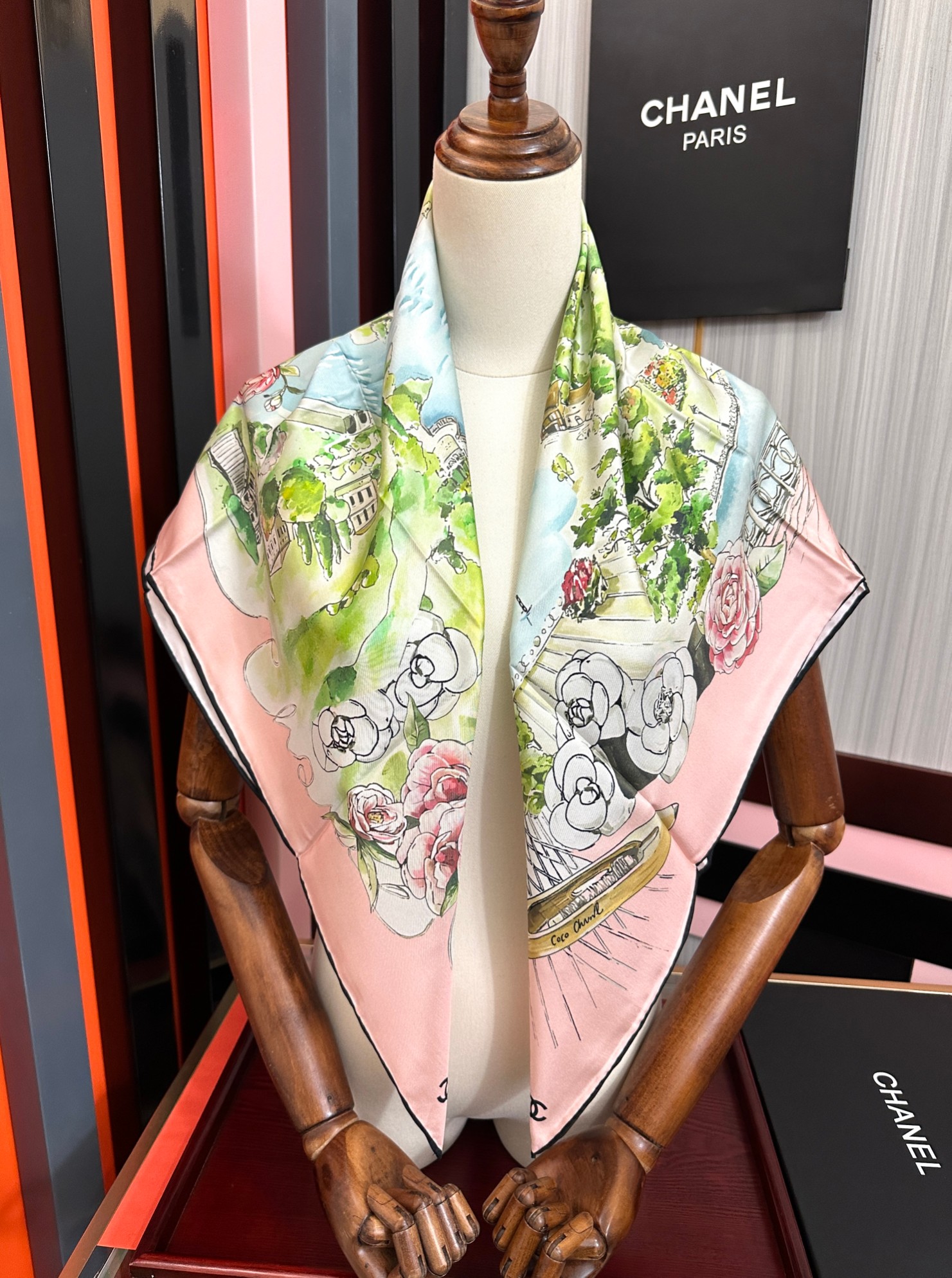上新 香奈儿 2026 春夏季新款，太美了[玫瑰]买到都说好👍下手一定要快高端 大爱❤️女人尤物 货极少 四季都可以用‼