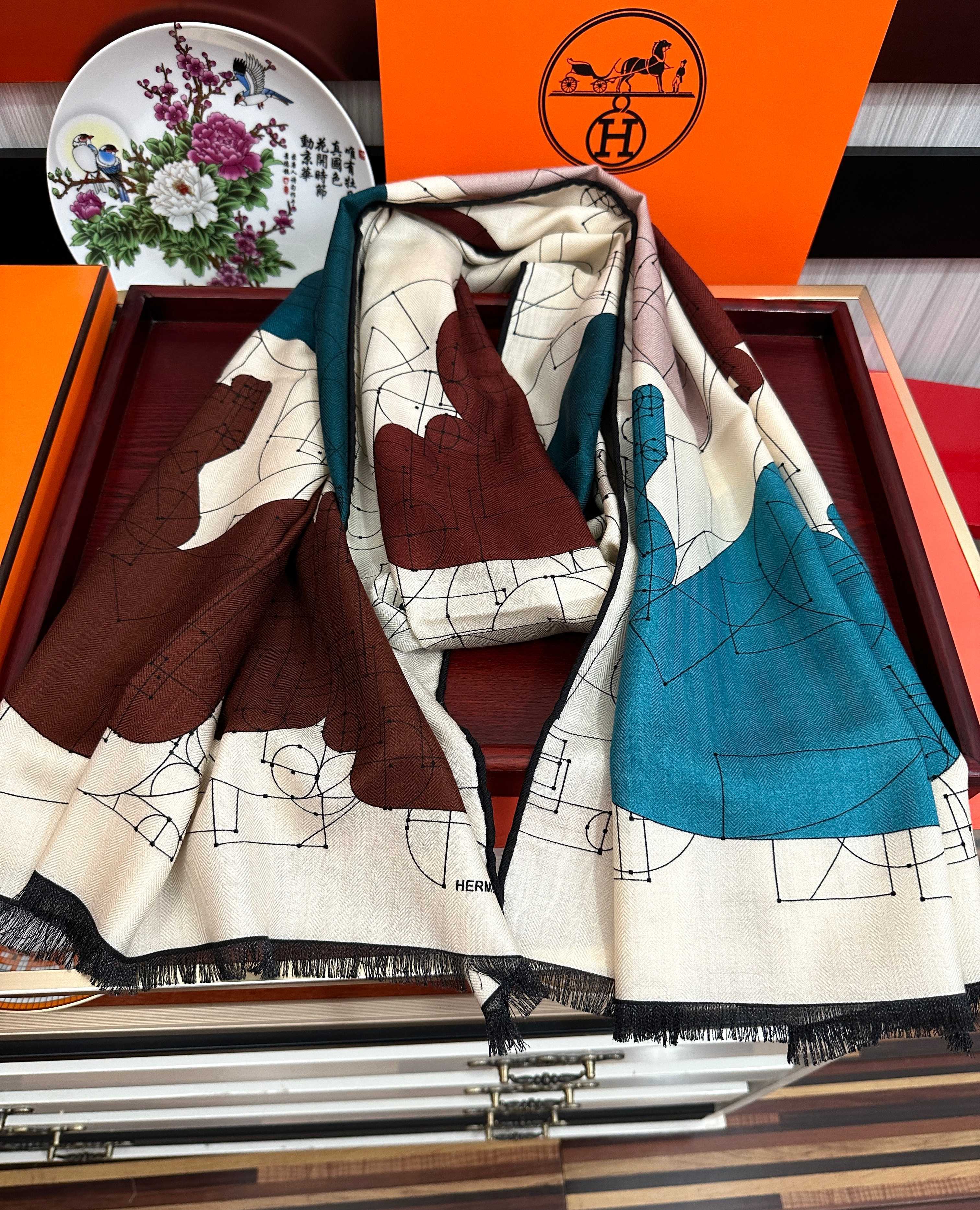 上新❤️爱马士【双面同色印花】[吃瓜]下手一定要快[嘴唇]四季都可以用[勾引]真心美的让人非常非上身效果简直美翻了 品质