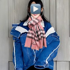 上新 巴宝莉👍重磅推荐🎀太美了👓火爆N年的格子,人人都喜欢💕时潮人都有好几条巴家围巾放在衣橱,🧣换条围巾就足够让你有焕然 上新 巴宝莉👍重磅推荐🎀太美了👓火爆N年的格子,人人都喜欢💕时潮人都有好几条巴家围巾放在衣橱,🧣换条围巾就足够让你有焕然