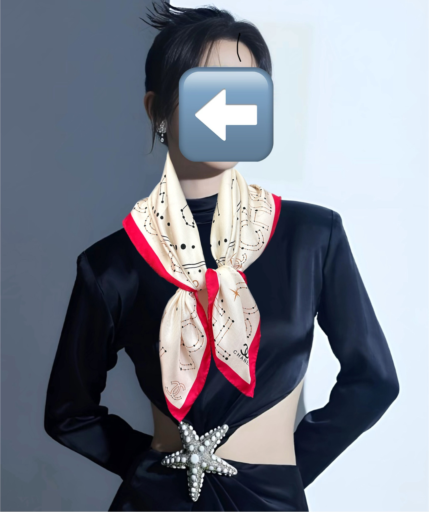 ❤️新款 香奈儿 •2026 《星座方巾》真丝斜纹绸 精致手工卷边质感高级[呲牙]触感柔滑[庆祝]将星座元素与品牌经典的
