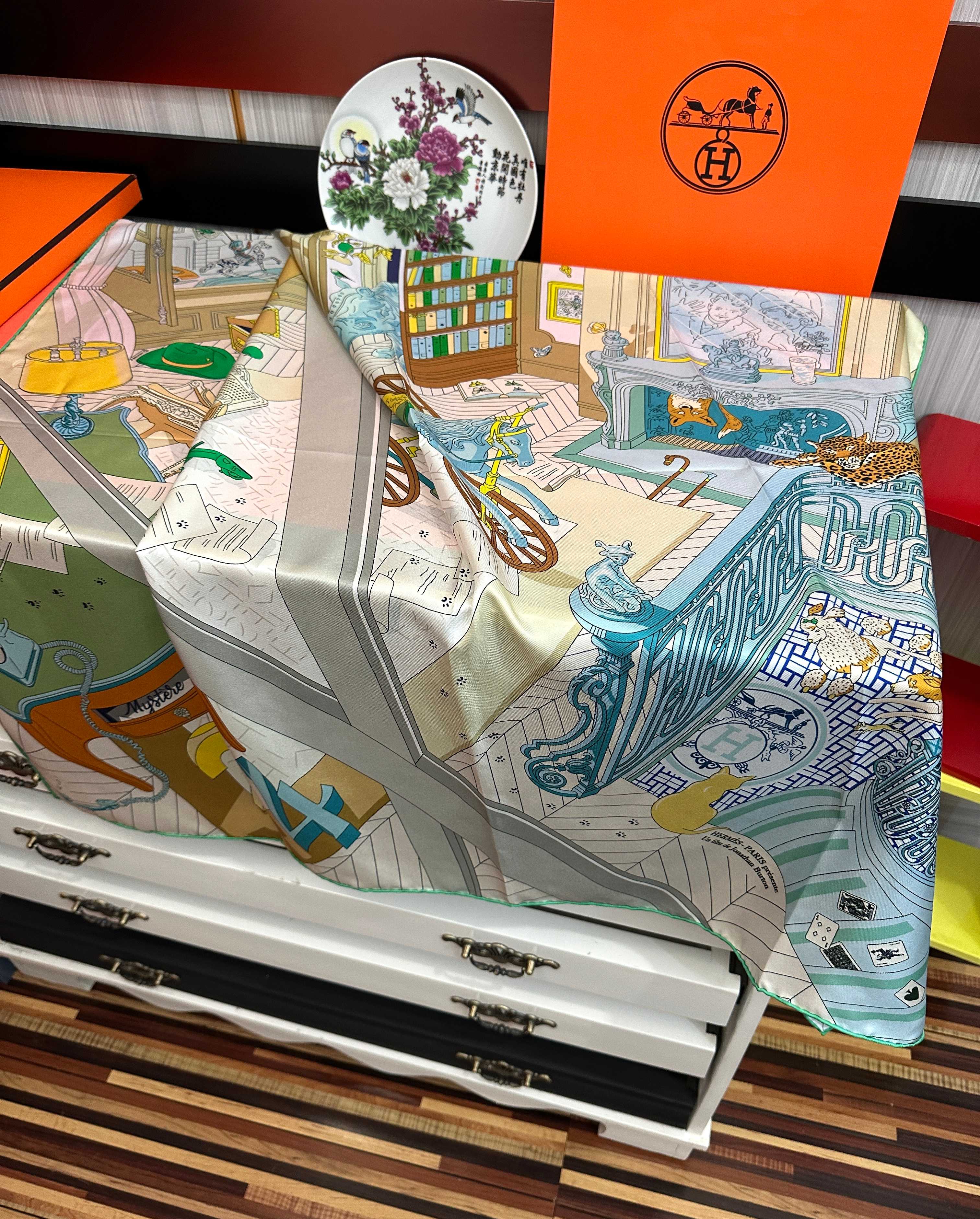 🆕 🔥高品质2026HERMES 【24号之谜】[太阳]精致卷边[嘴唇]太美了品质感很显好[得意]好搭到上瘾的丝巾[色]