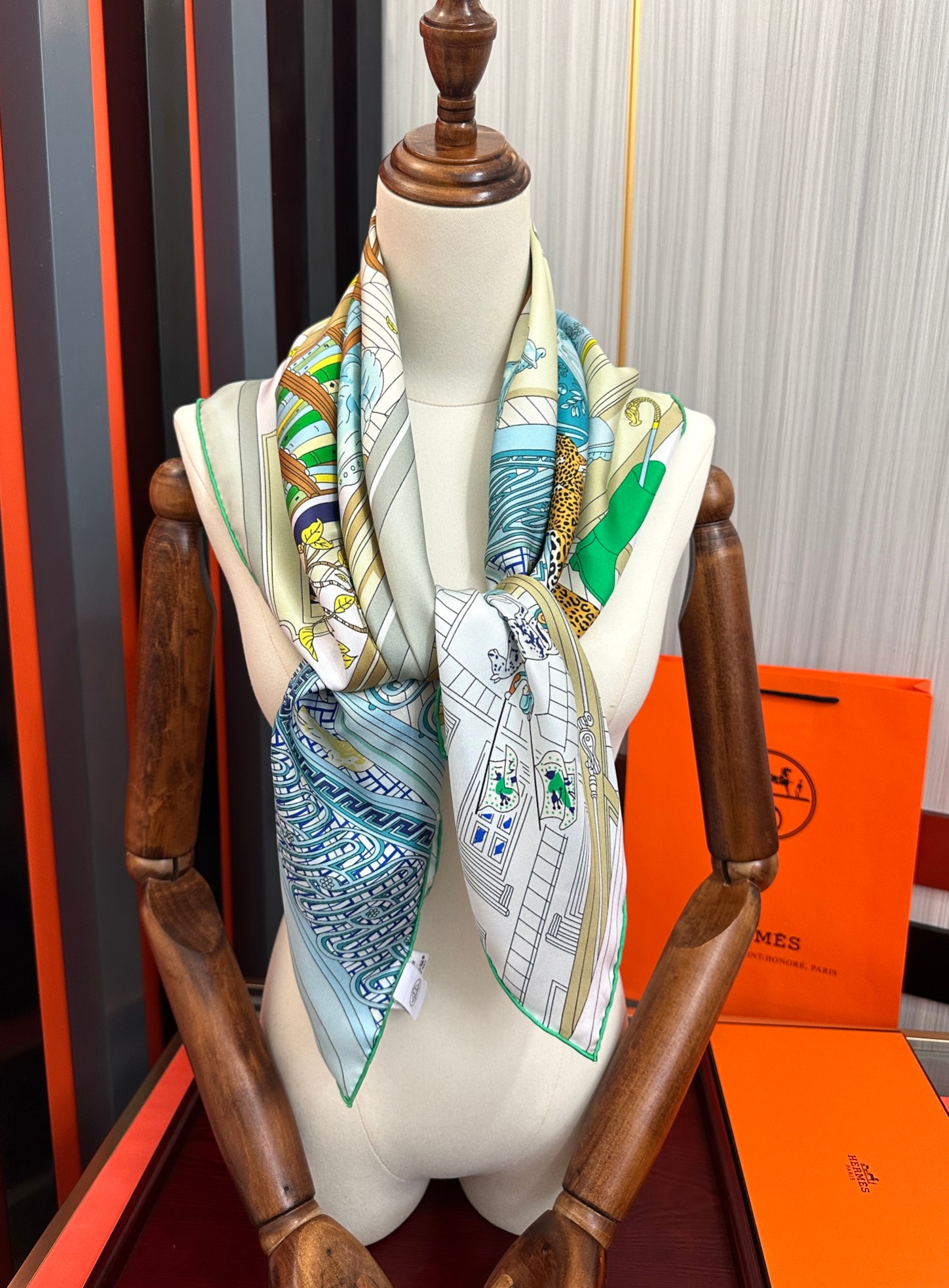 🆕 🔥高品质2026HERMES 【24号之谜】[太阳]精致卷边[嘴唇]太美了品质感很显好[得意]好搭到上瘾的丝巾[色]