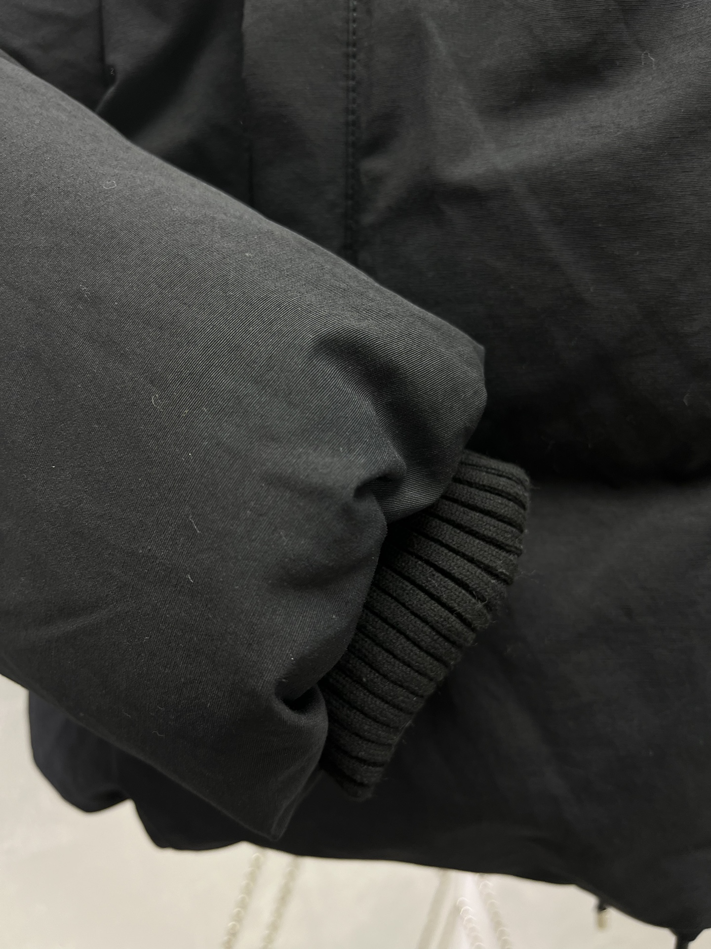 New Light-Weight Tech Cotton Jacket with Leather Details by CJCR 24SS for Women - 图片 4