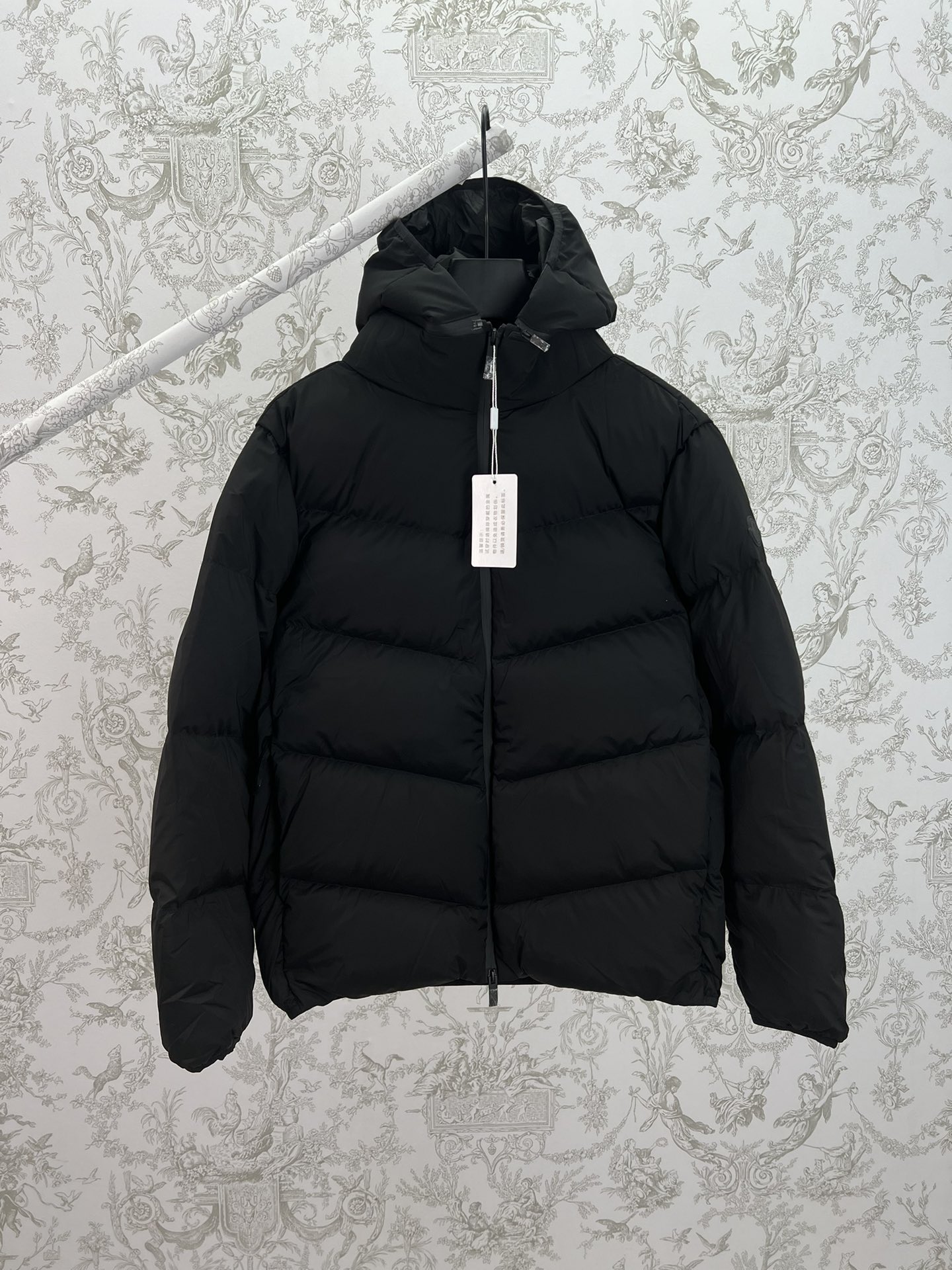 Moncler 25ss nuevo Forez Hooded Short Down chaqueta de plumón de manga larga con capucha, cremallera, corte corto, colo…