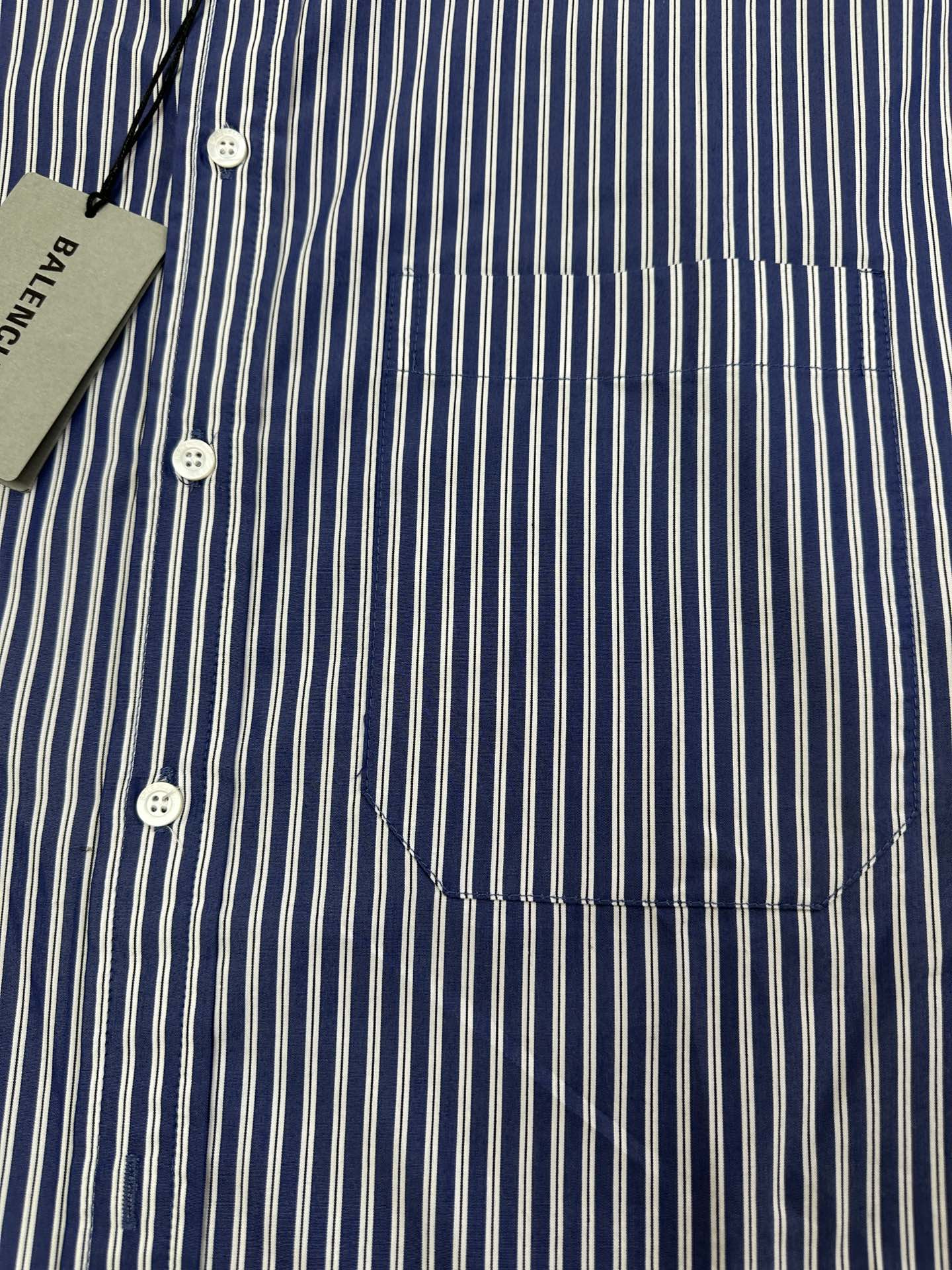 Balenciaga 巴黎世家 26SS春夏新款长袖翻领衬衣