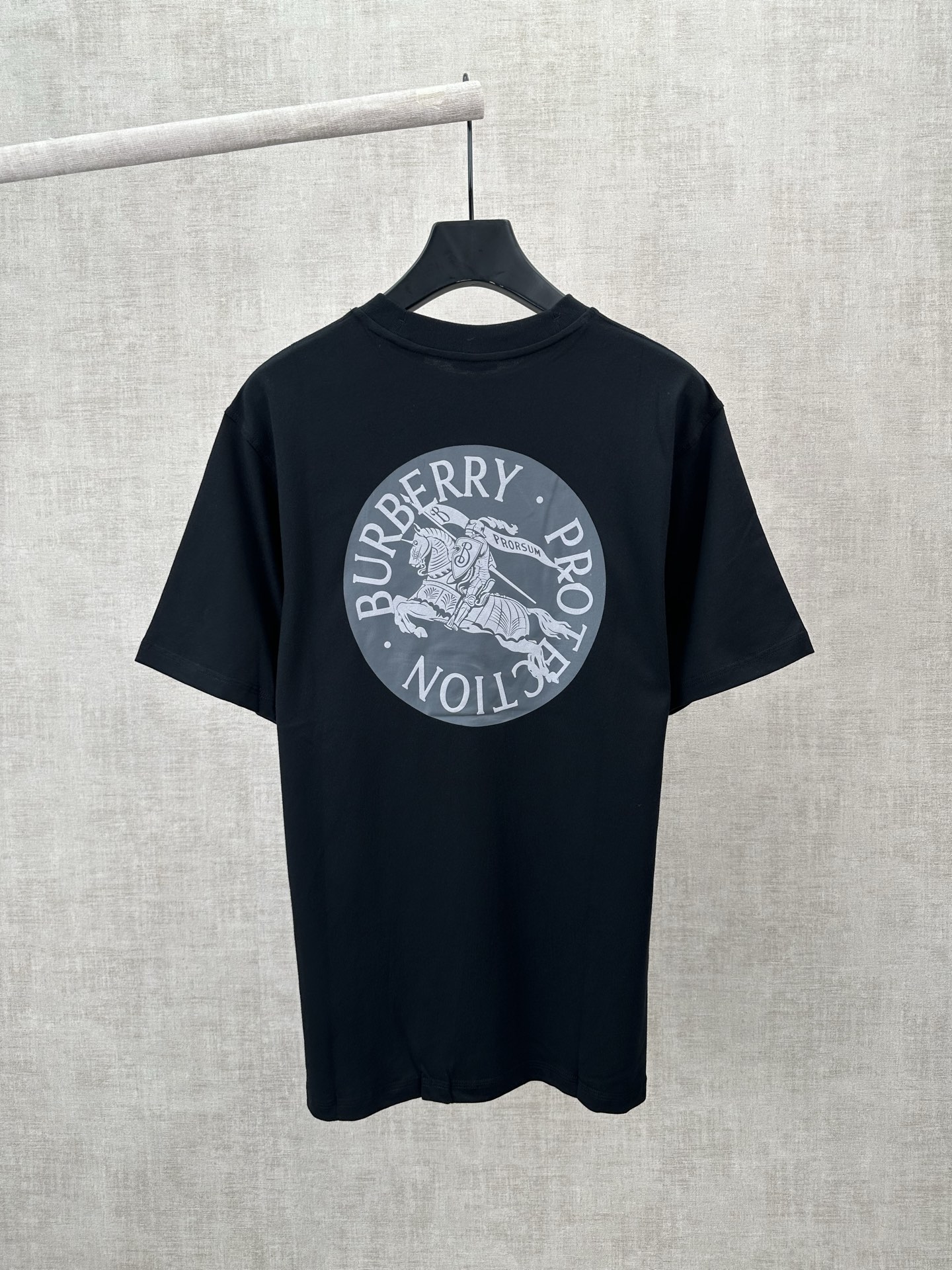 Burberry 巴宝莉 26ss 新款T 恤衫