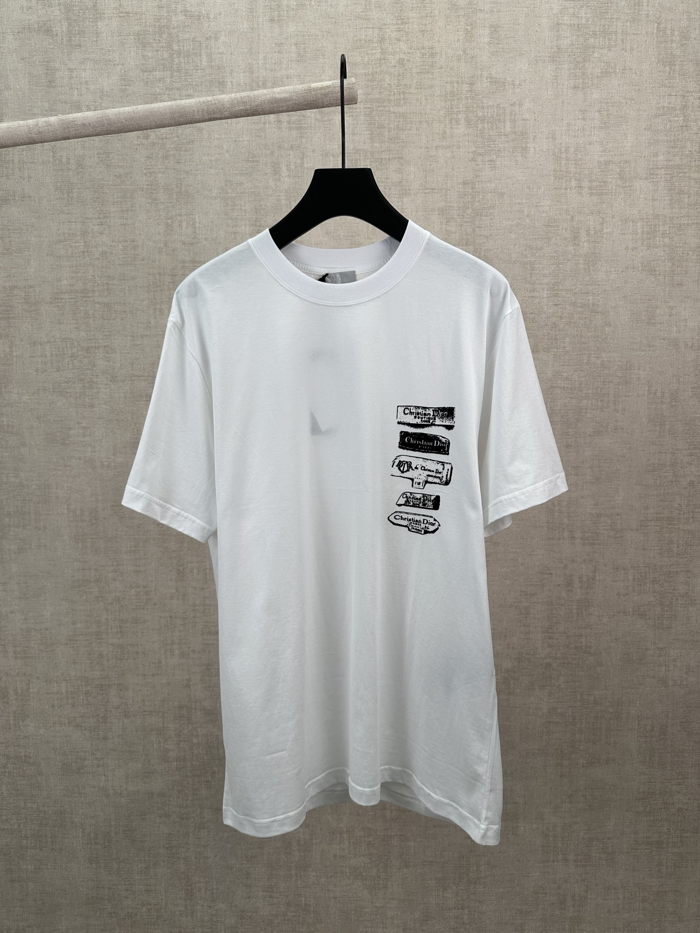 Dior 迪奥 26ss新款 T 恤饰以 Dior Archives Labels 标志