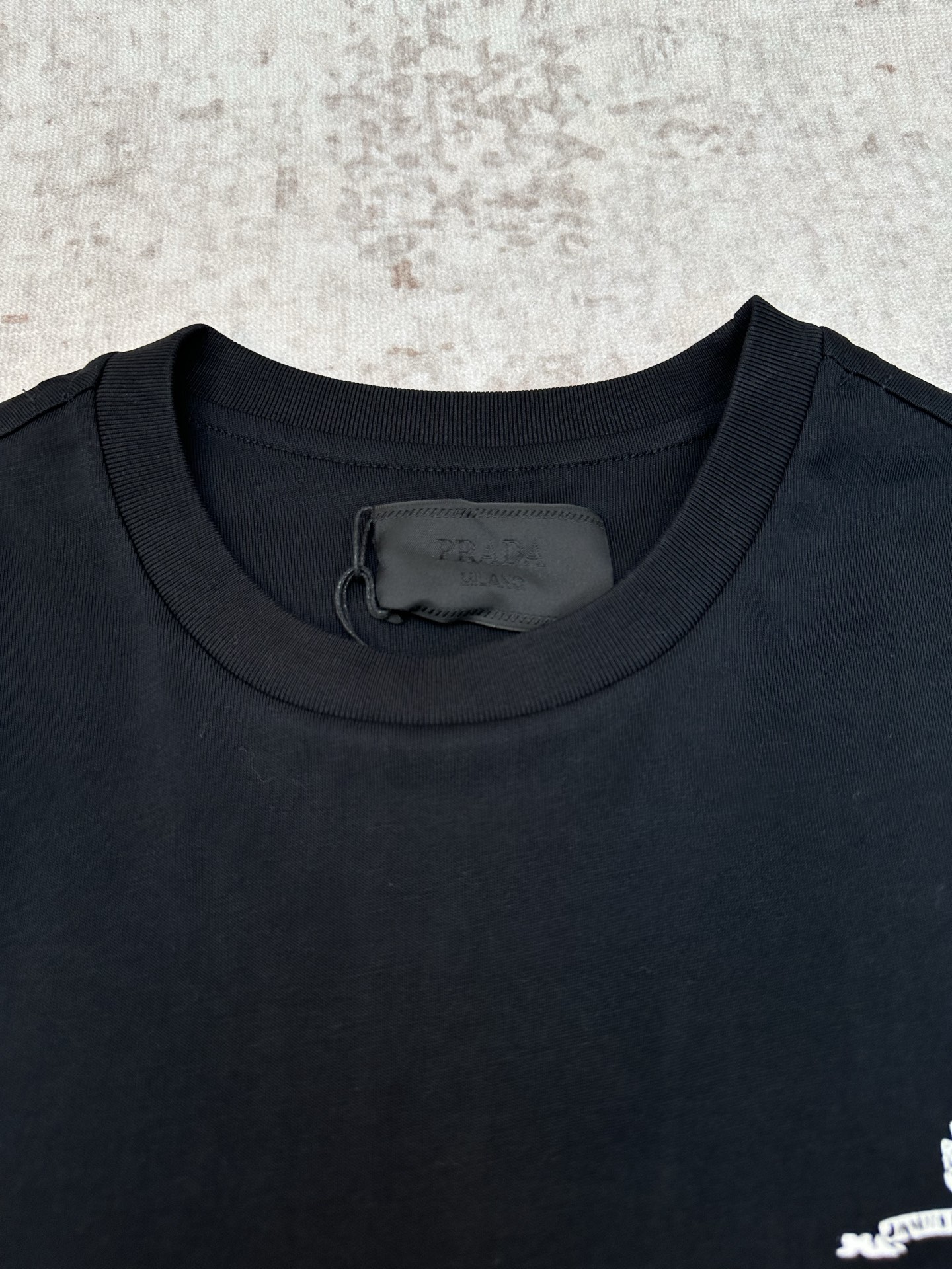 Dior 迪奥 26ss 新款 T 恤饰以 Dior Archives Labels 标志