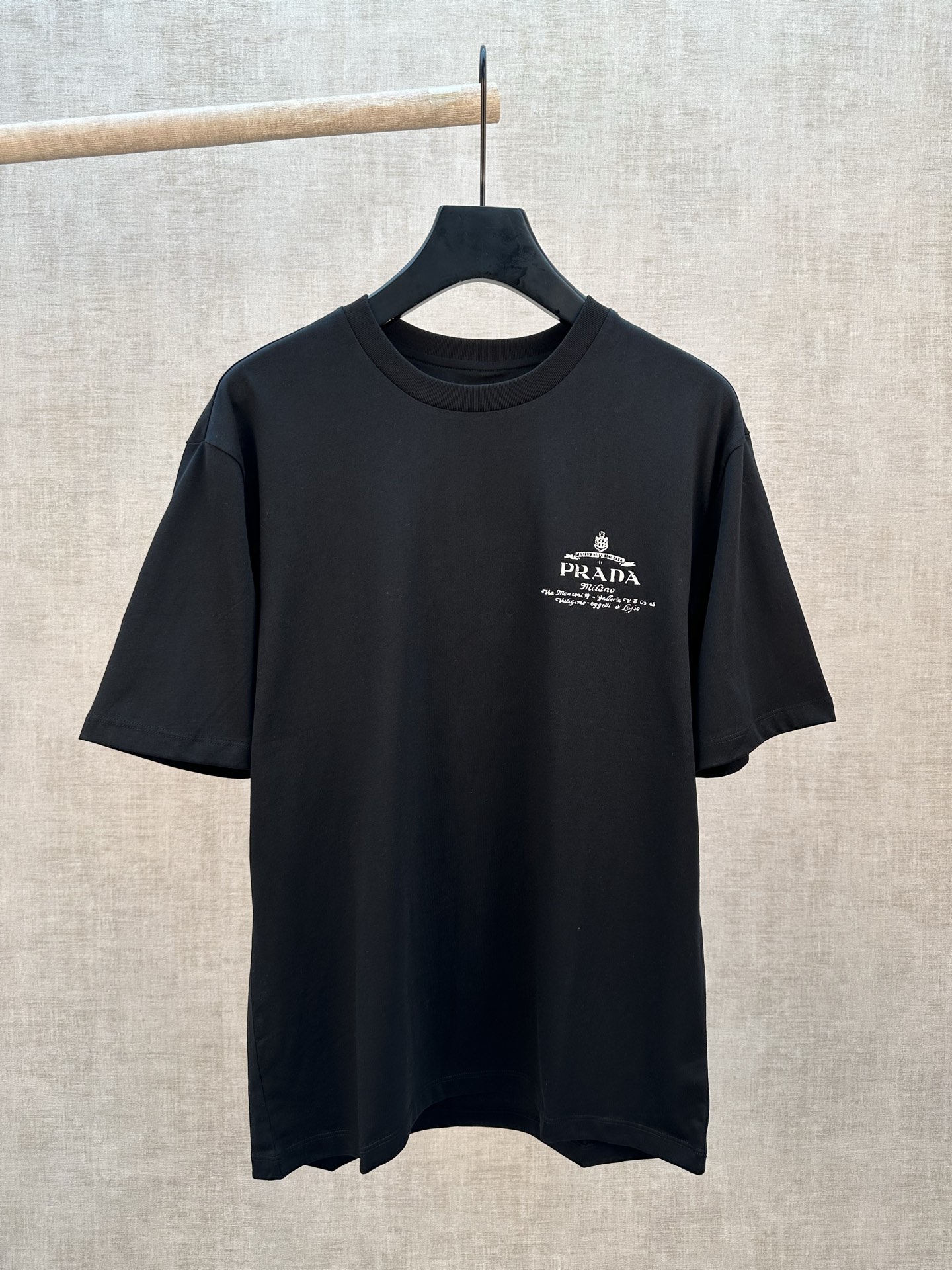Dior 迪奥 26ss 新款 T 恤饰以 Dior Archives Labels 标志