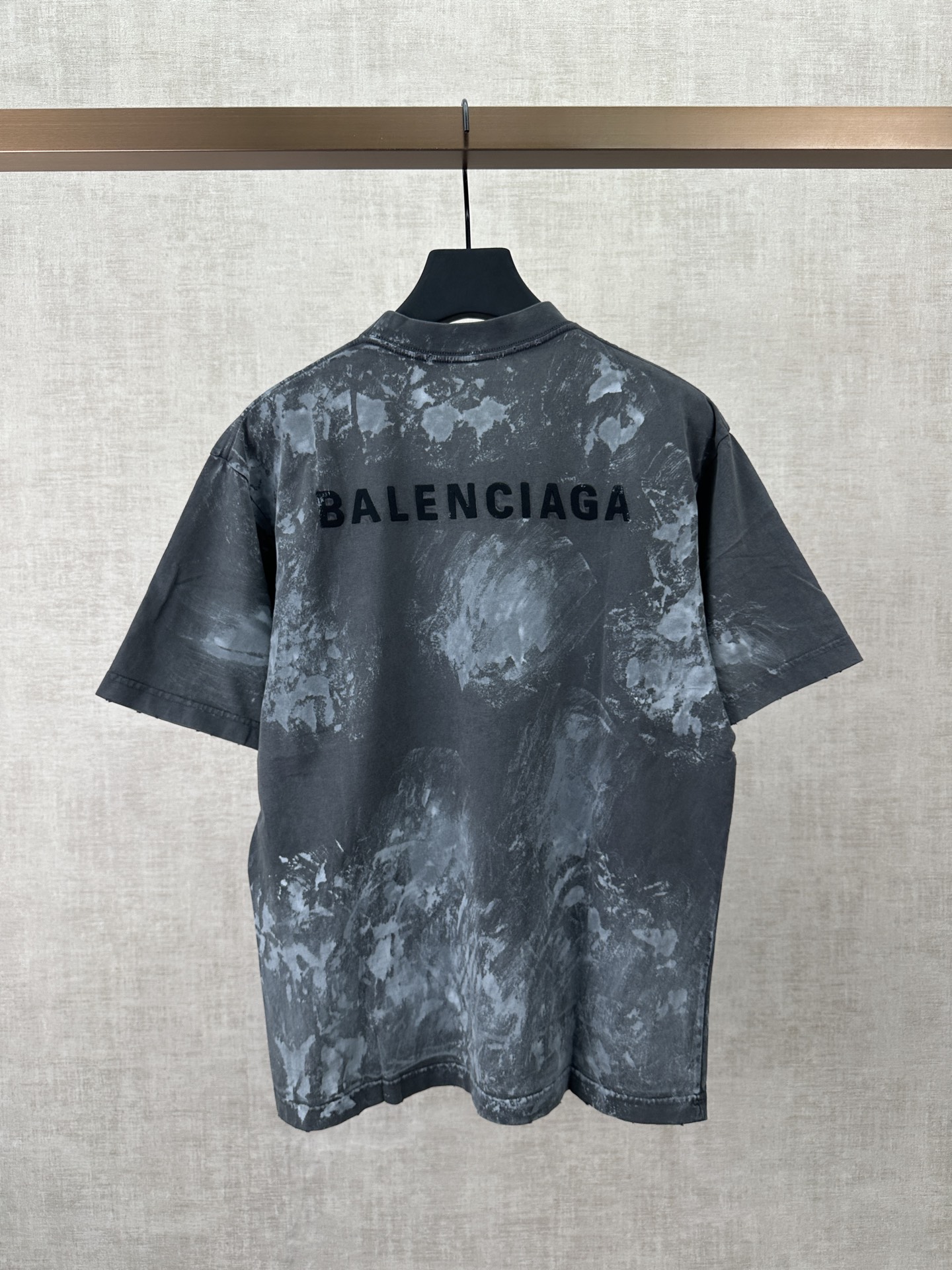 Balenciaga 巴黎 25ss春夏新款前后字母logo刺绣水洗做旧油漆泼墨涂鸦泥染T恤
