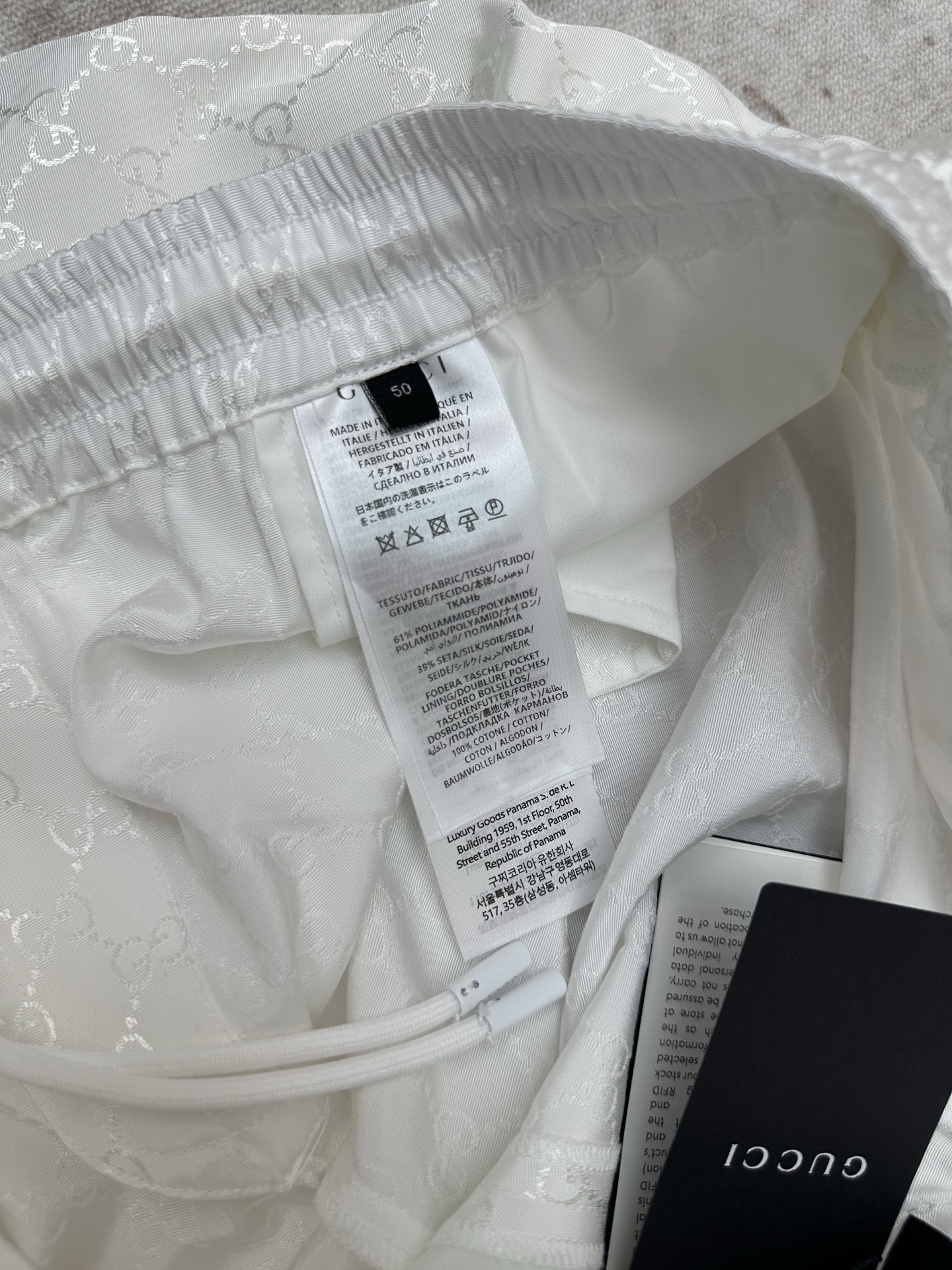 Gucci G家 26ss新款 Generation Gucci 探索品牌档案代码 将不同世代的设计融合于一体
