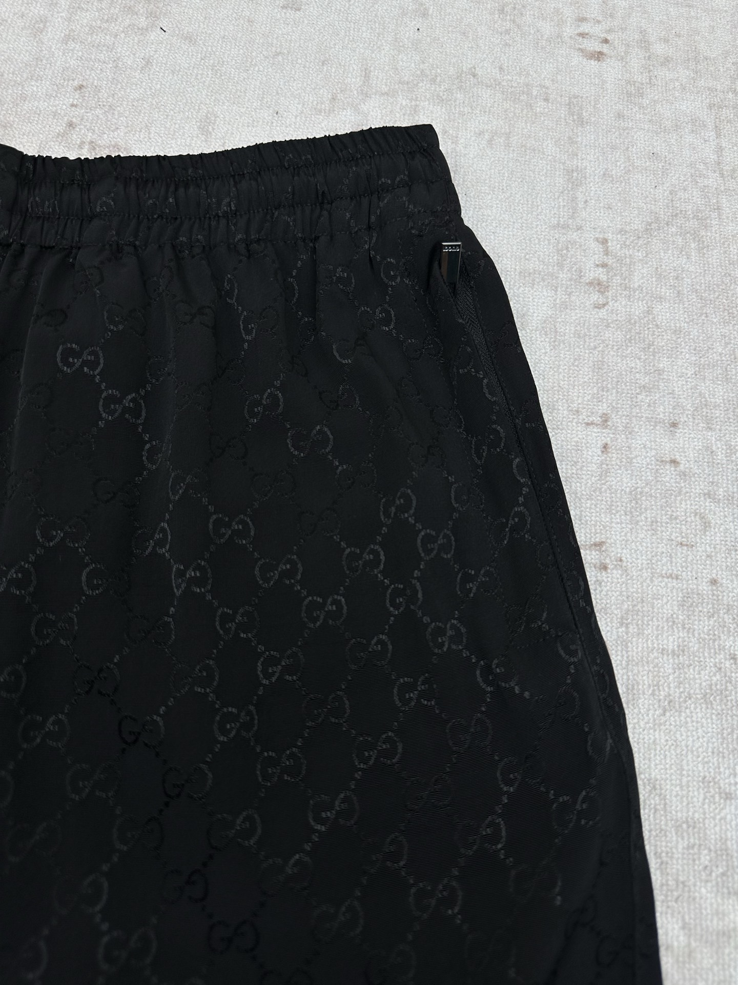 Gucci G家 26ss新款 Generation Gucci 探索品牌档案代码 将不同世代的设计融合于一体