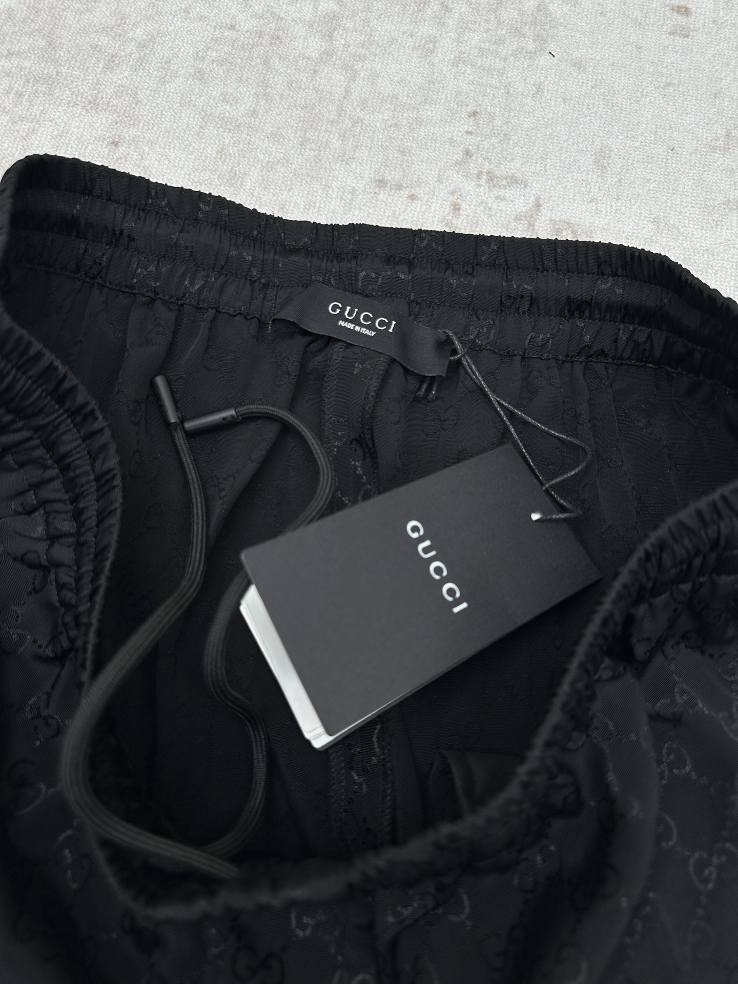 Gucci G家 26ss新款 Generation Gucci 探索品牌档案代码 将不同世代的设计融合于一体
