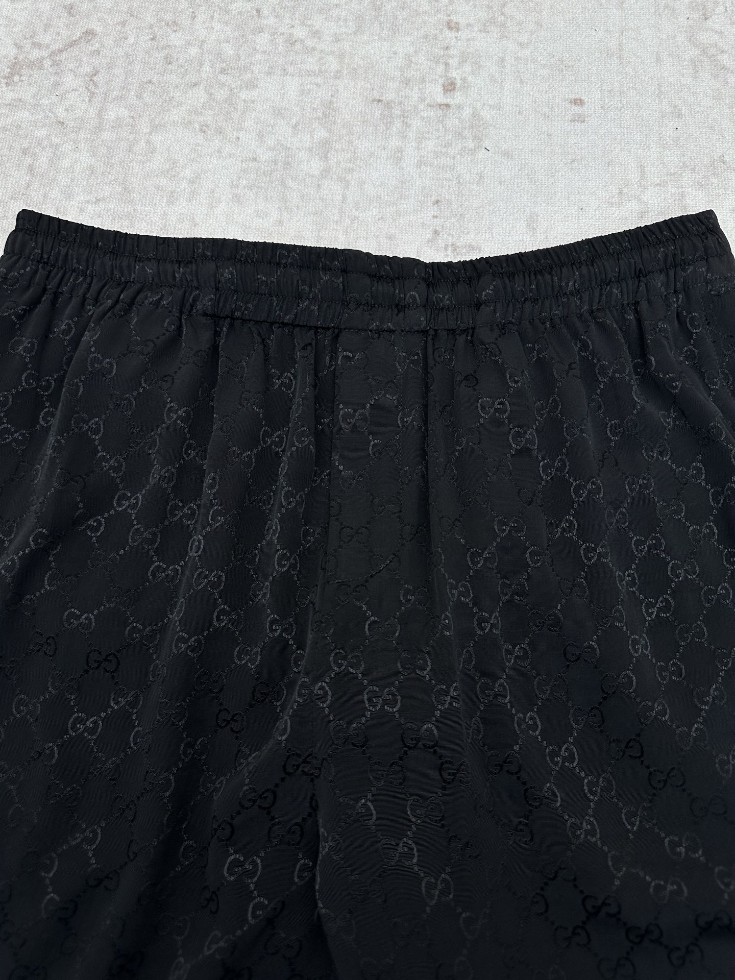 Gucci G家 26ss新款 Generation Gucci 探索品牌档案代码 将不同世代的设计融合于一体