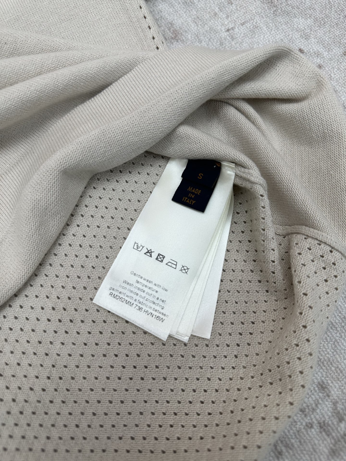 Louis Vuitton 驴家 网眼镂空短袖针织衫