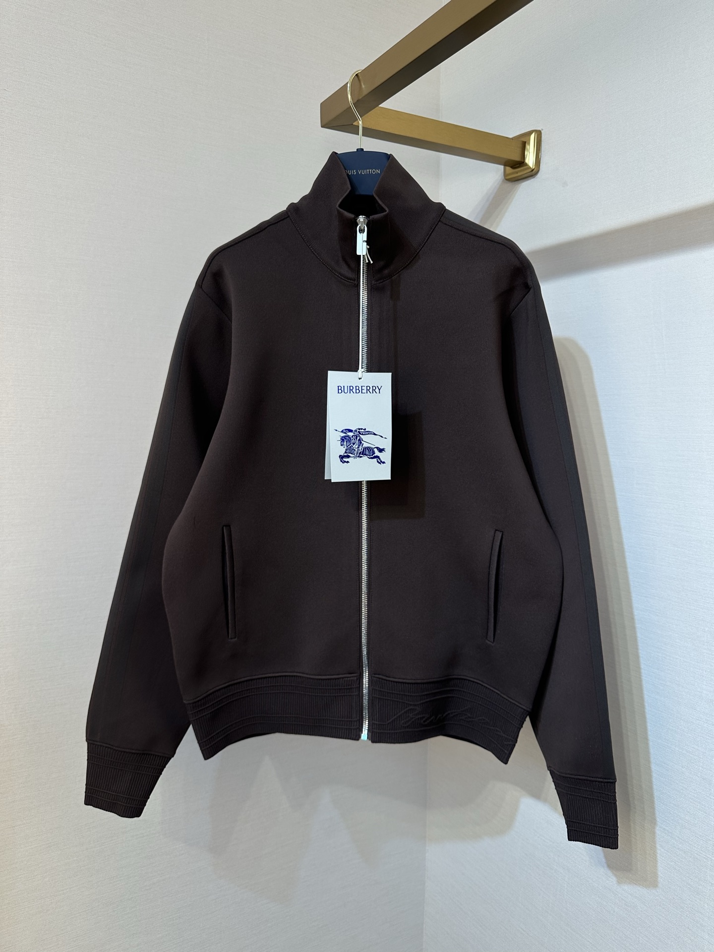 P370 Chaqueta deportiva de punto con estampado de serpiente Burberry talla de hombre: 48.50.52.54.56