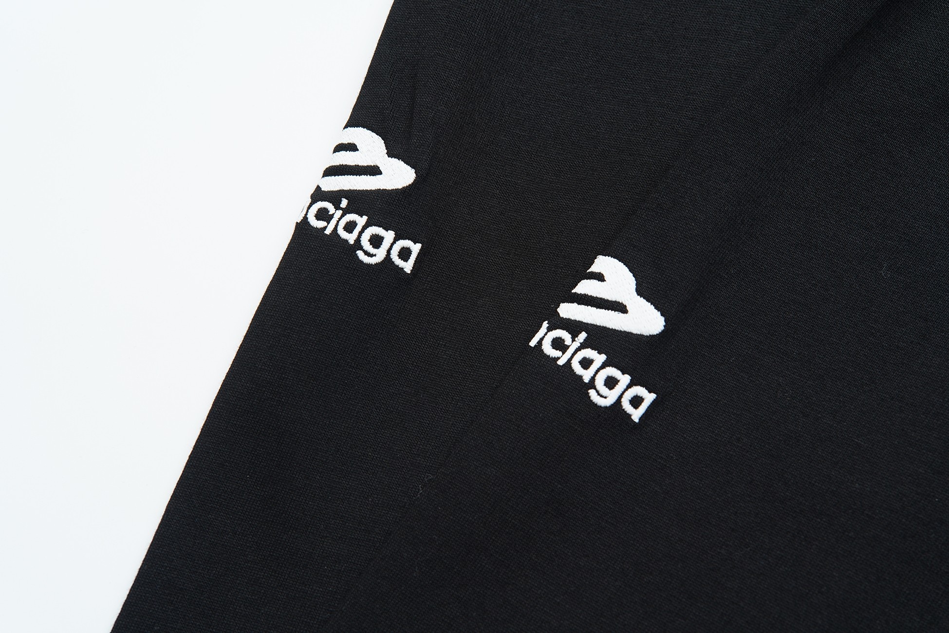 Balenciaga/巴黎世家滑雪系列3M刺绣联名长袖卫衣 黑色