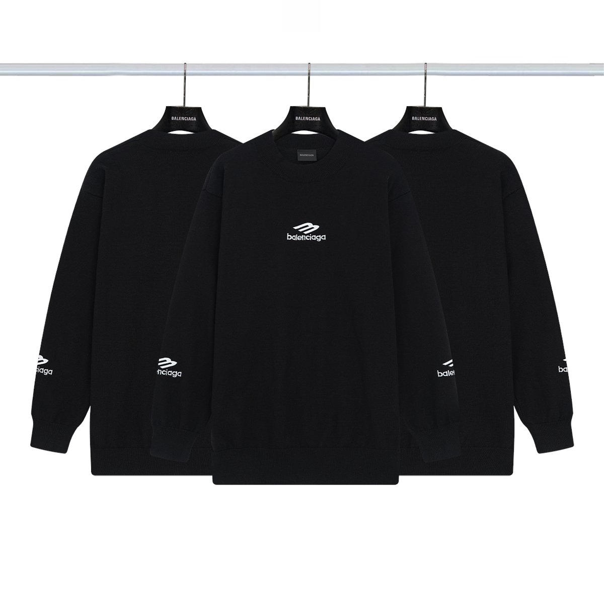 巴黎世家Balenciaga 大m字母刺绣圆领毛衣💰P120
刺绣区分：田岛的机器就是牛🐮 有在还原正品细节真的是用尽心机  成衣效果简洁大方 
区别市场面料 采用羊毛混纺毛料 厚感度十足 万针刺绣工艺 螺纹 袖口 下摆 
大货三标齐+码数贴＋带Logo防尘纸 
尺码：Xs-L
颜色：黑色