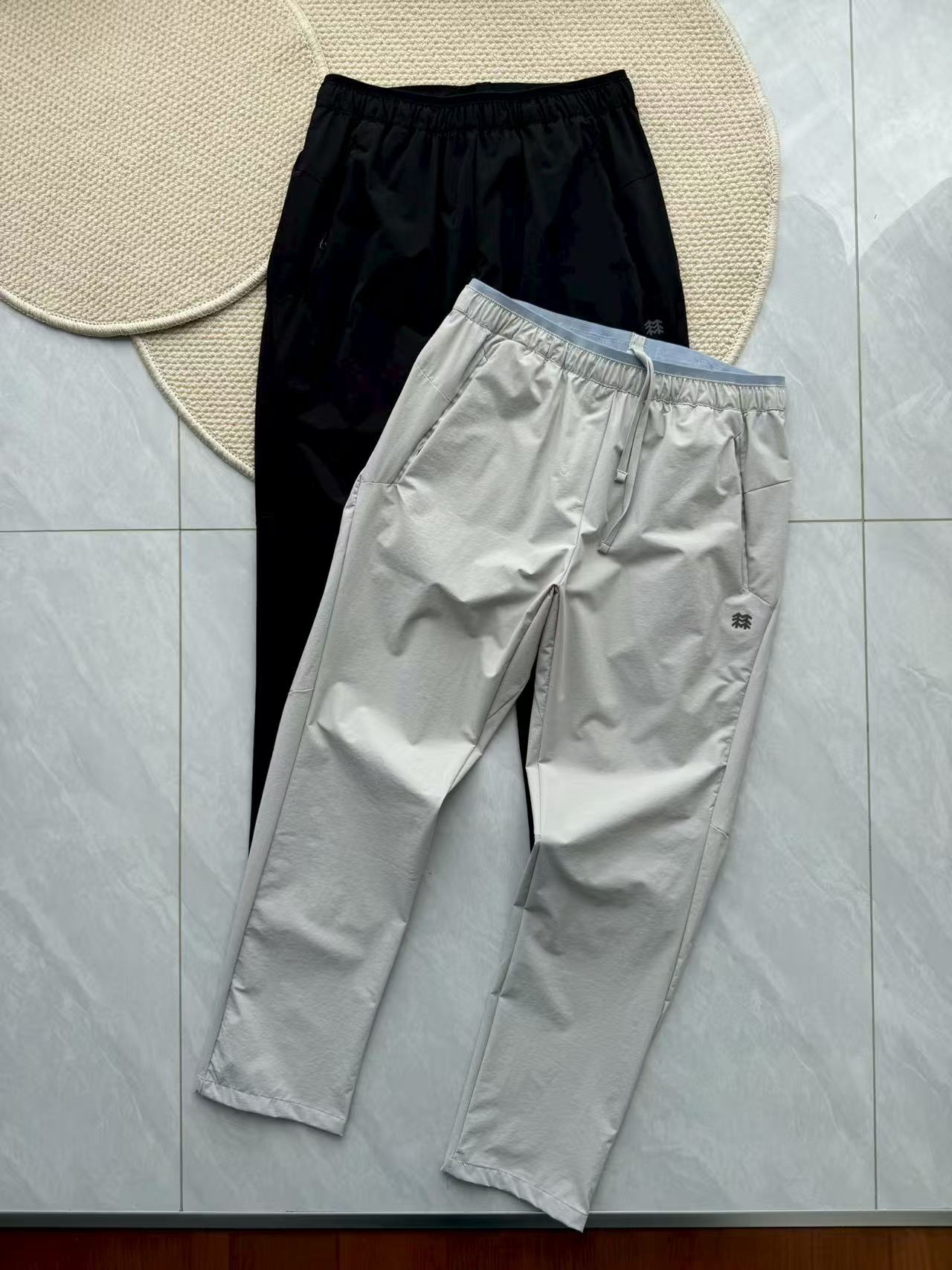 KL Men's Lightweight Stretch Sun Protection Pants - Versatile for Outdoors