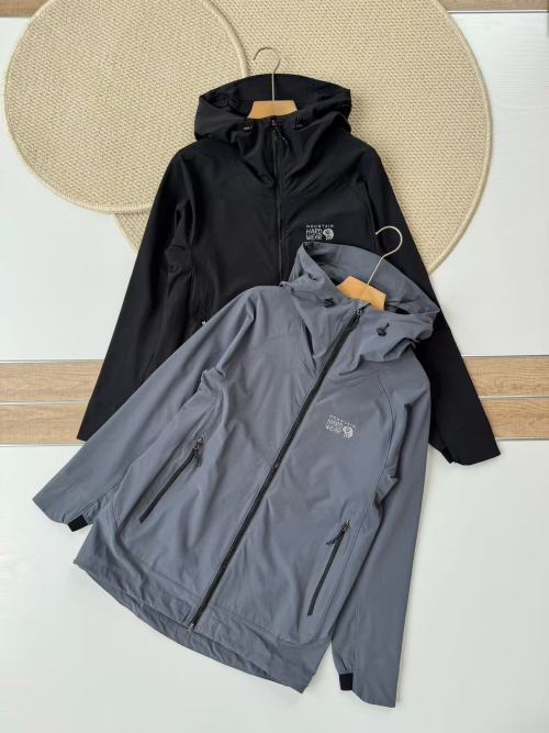 Mountain Hardwear Chockstone Alpine LT Hooded Jacket - Lightweight Softshell 1 Mountain Hardwear Chockstone Alpine LT Hooded Jacket - Lightweight Softshell