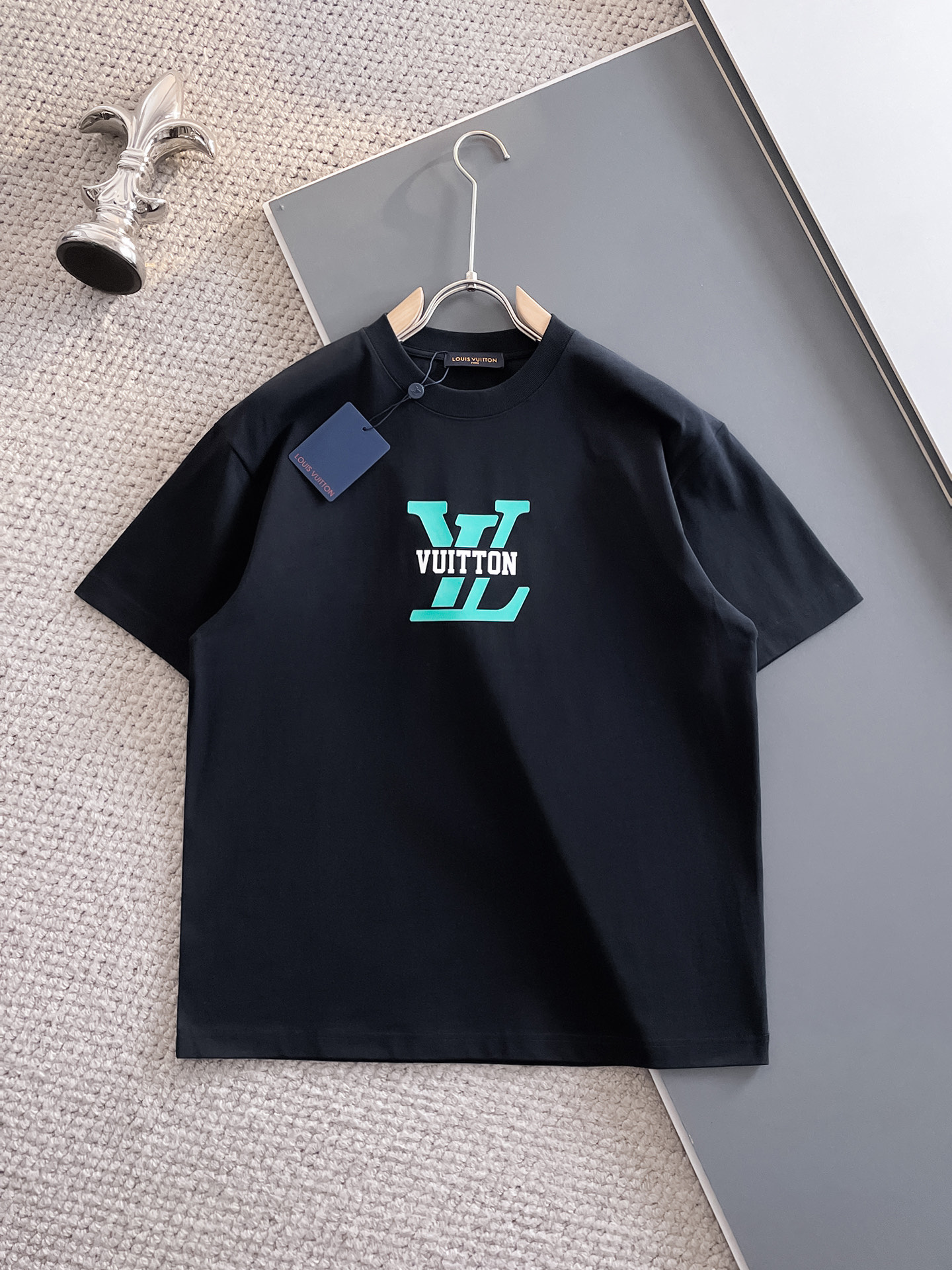 NO:117296,New spring and summer trendy brand short-sleeved model number 9806 S-2XL color black, white, T-shirt, alexander wang19860909春夏新款潮牌短袖 款号9806 码数S-2XL 颜色黑色,白色,,T-shirt,alexander wang,Men's clothing