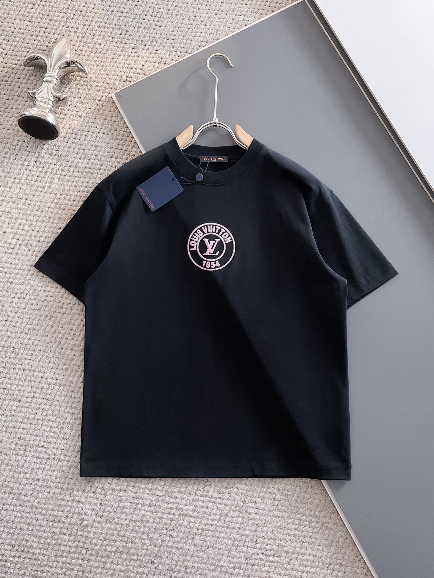 NO:117295,New spring and summer trendy brand short-sleeved model number 9807 S-2XL color black, white, T-shirt, alexander wang19860909春夏新款潮牌短袖 款号9807 码数S-2XL 颜色黑色,白色,,T-shirt,alexander wang,Men's clothing