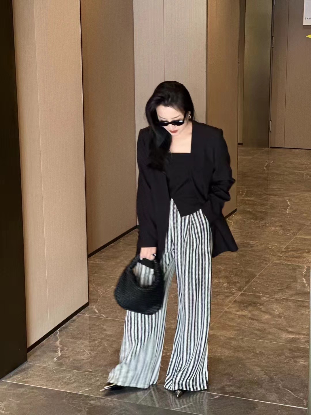 Trendy Women’s Outfits: Fragrances, Designer Panties, Graft Laces, Color Design, Reclining Pants - 图片 2