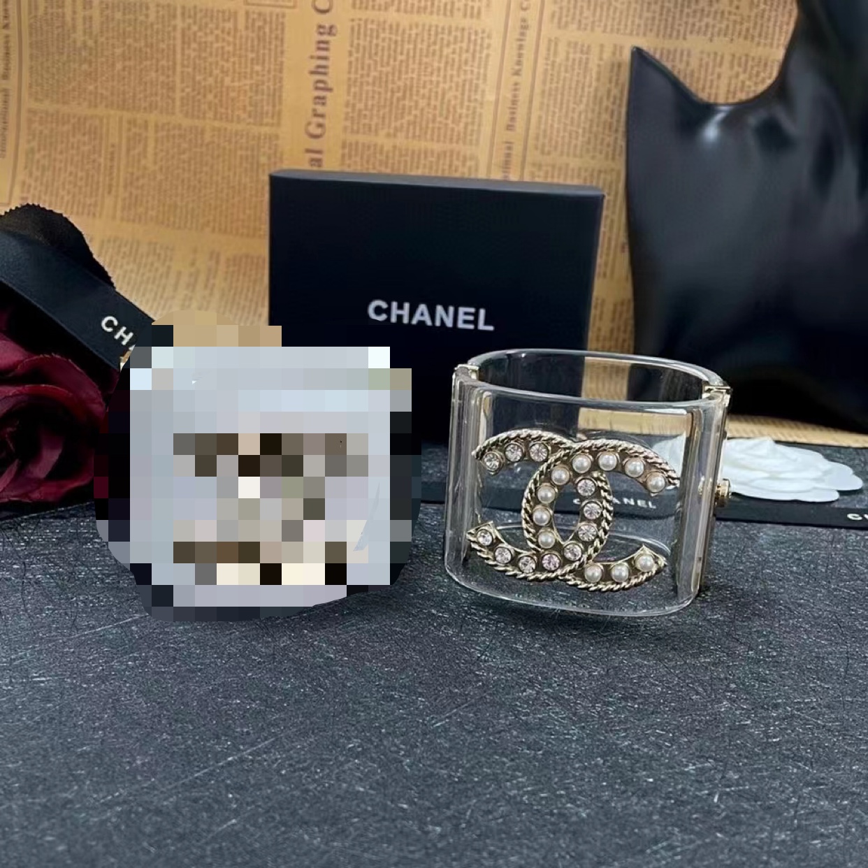 Chanel Chanel 欧美风 夸张 洋气亚克力宽手镯