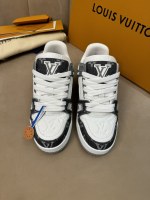 Trainer's classic return does not want to miss! The top version of the market has a small LVMONOGRAM small logo covered with a lot of classic color schemes in LVMONOGRAM. Although the design of this season is more similar in shape, there are still many highlights in detail! The white part has an old old LvxnikeaF1 old. The dark line design is another experience method for many friends who have not been able to start with this joint name. If you miss the previous generations and want to have a small partner who has Nikexlv elements, this time Trainer will be super suitable! Monography Dan Nanbu and Monography Pressure -cropped cowhide each pair of sewing workers 7 hours of rubber outsole tongue tongue tongue tongue tongue tongue The side and rear are decorated with the LV letter on the side. The Vuitton logo the outsole with Monogram flowers. It is said to be a high -temperature hydraulic integrated technology. It is a middle axis as the tongue. The submissive line is also the same as the process of closing the needle as ZP. Women's code 35-40, male code 38-45 positive code 1 Trainer’s classic return does not want to miss! The top version of the market has a small LVMONOGRAM small logo covered with a lot of classic color schemes in LVMONOGRAM. Although the design of this season is more similar in shape, there are still many highlights in detail! The white part has an old old LvxnikeaF1 old. The dark line design is another experience method for many friends who have not been able to start with this joint name. If you miss the previous generations and want to have a small partner who has Nikexlv elements, this time Trainer will be super suitable! Monography Dan Nanbu and Monography Pressure -cropped cowhide each pair of sewing workers 7 hours of rubber outsole tongue tongue tongue tongue tongue tongue The side and rear are decorated with the LV letter on the side. The Vuitton logo the outsole with Monogram flowers. It is said to be a high -temperature hydraulic integrated technology. It is a middle axis as the tongue. The submissive line is also the same as the process of closing the needle as ZP. Women’s code 35-40, male code 38-45 positive code