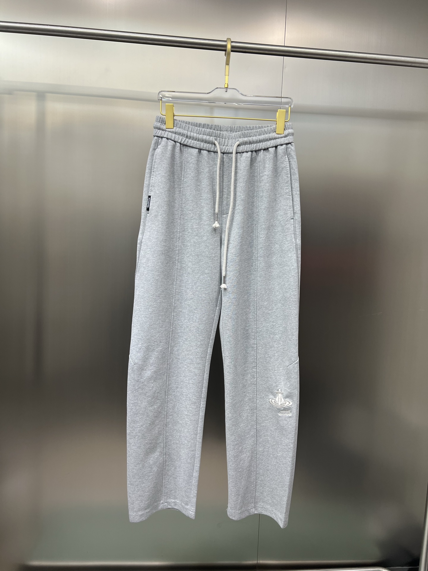 NO:118680,Queen Mother Citizen 2025 spring and summer models are available in new color black. Gray Number M-4xl, alexander wang19860909西太后 2025春夏款上新 颜色黑. 灰 码数M-4xl,,alexander wang,Men's clothing