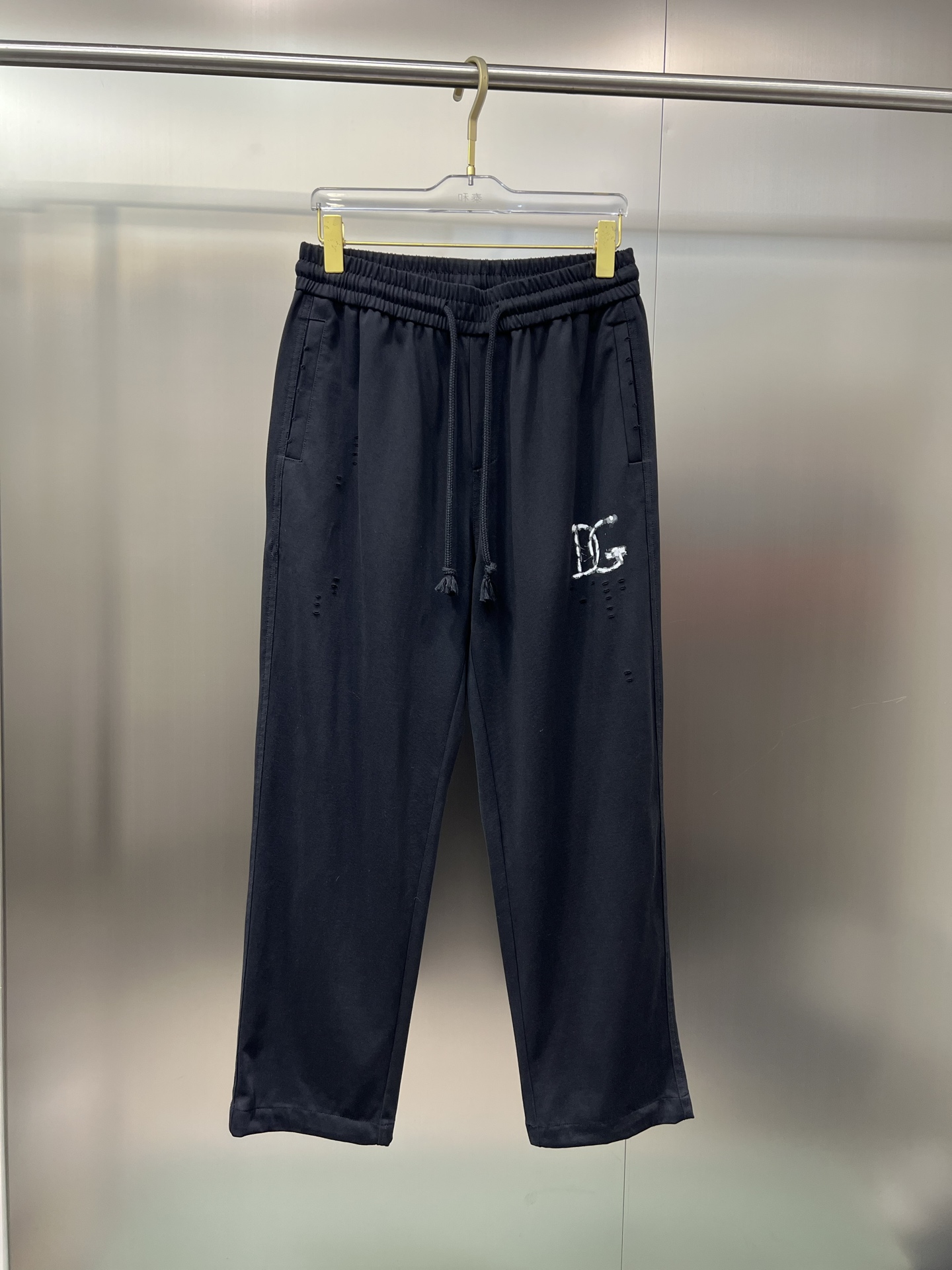 NO:118683,D&G 2025 spring and summer models are available in new color black. Gray Number M-4xl, Dolce&Gabbana, alexander wang19860909D&G 2025春夏款上新 颜色黑. 灰 码数M-4xl,,Dolce&Gabbana,alexander wang,Men's clothing