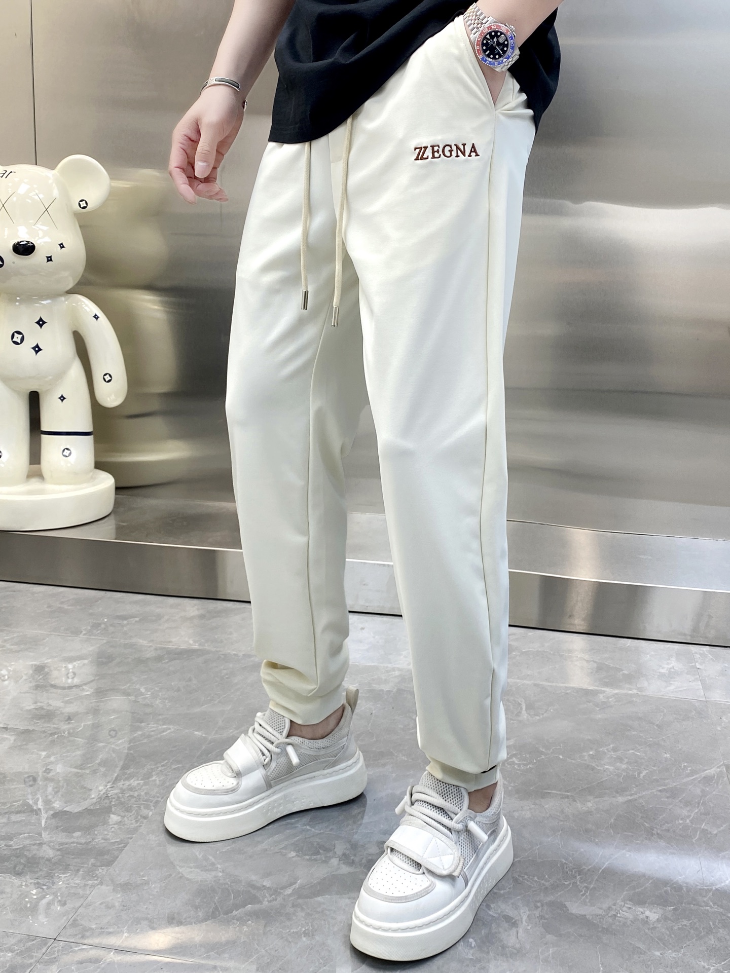 NO:477607,Zegna 2025 spring and summer models are available in new color black. White. Number of codes M-4xl, zegna, alexander wang19860909杰尼亚 2025春夏款上新 颜色黑. 白  码数M-4xl,,zegna,alexander wang,Men's clothing