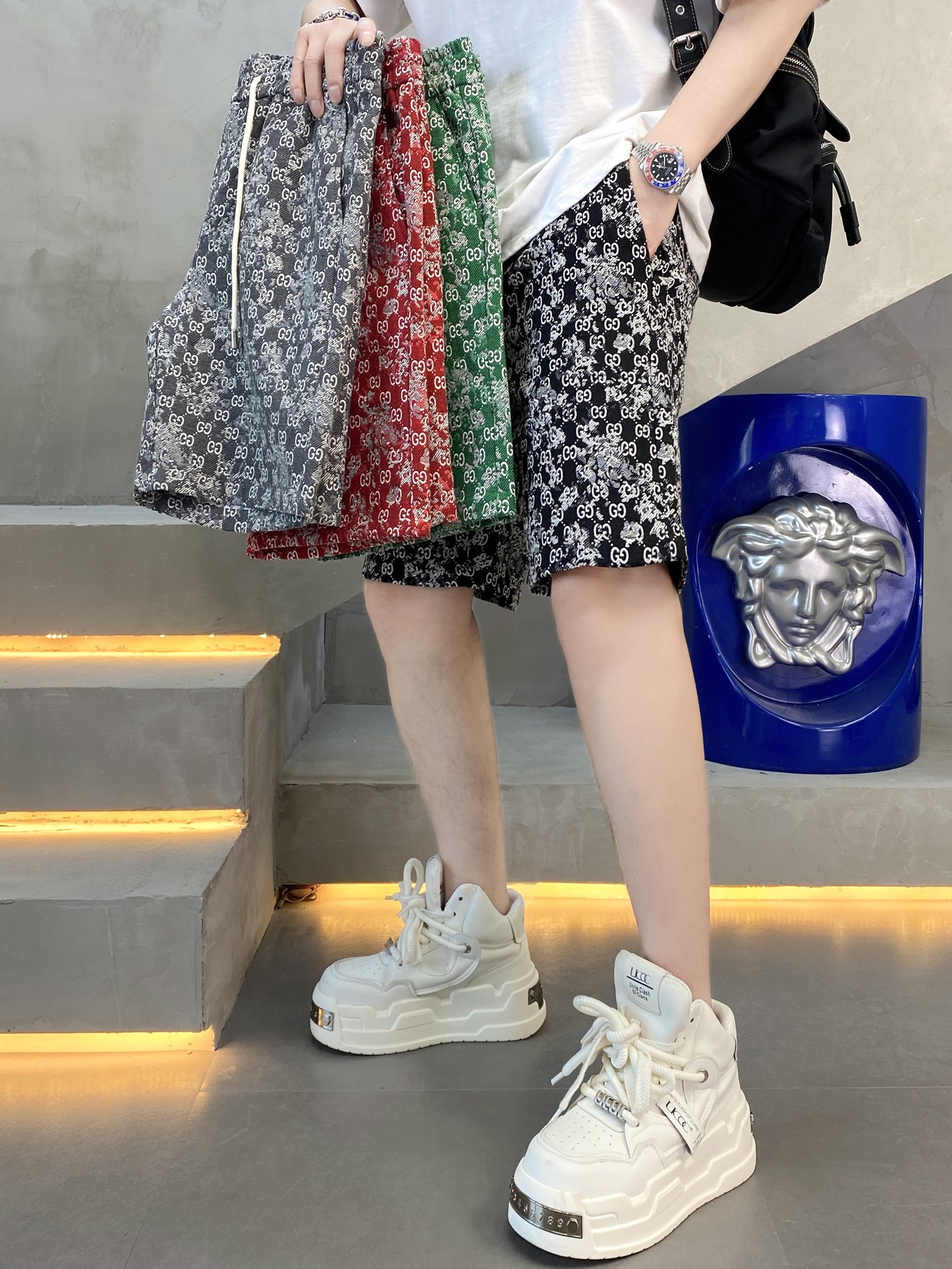 NO:129539,Can wear 220 kilograms Couple model Gucci Original quality Latest model Cotton and linen shorts Cropped pants Elastic pants Sport pants High-end workmanship!  Selected counter custom-made pure cotton imported fabrics, all details are perfectly 1 to 1 replica, restore the authenticity 100% original hardware, high-end customized auxiliary materials, original factory original standard, excellent upper body effect!  Code number M-4XL, gucci, shorts, alexander wang19860909可穿220斤 情侣款 古奇Gucci 原单品质 最新款 棉麻短裤五分裤松紧裤运动裤高级做工！精选专柜订制纯棉进口面料 所有细节做工完美1比1复刻 还原正品百分百 原版五金 高端订制辅料 原厂原标 上身效果超赞！码数M-4XL,,gucci,shorts,alexander wang,Men's clothing