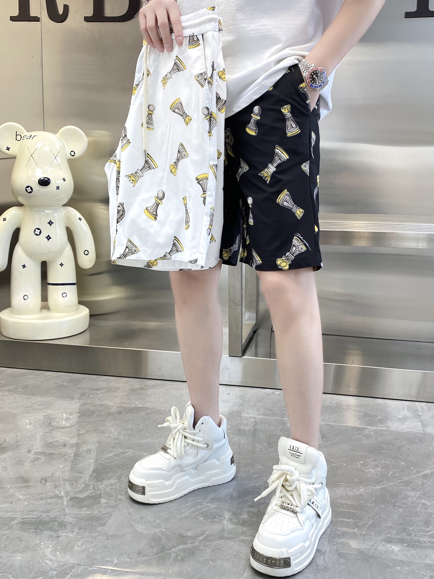 NO:129531,Can wear 220 catties couple style Dolce & Gabbana DG original single quality latest style Quick-dry shorts Quick-drying pants five-point pants elastic pants sports pants high-end workmanship!  Selected counter custom-made pure cotton imported fabrics, all details are perfectly 1 to 1 replica, restore the authenticity 100% original hardware, high-end customized auxiliary materials, original factory original standard, excellent upper body effect!  Code number M-4XL, Dolce & Gabbana, Dolce & Gabbana, shorts, alexander wang19860909可穿220斤 情侣款 杜嘉班纳DG 原单品质 最新款 速干短裤速干裤五分裤松紧裤运动裤高级做工！精选专柜订制纯棉进口面料 所有细节做工完美1比1复刻 还原正品百分百 原版五金 高端订制辅料 原厂原标 上身效果超赞！码数M-4XL,,Dolce&Gabbana,Dolce&Gabbana,shorts,alexander wang,Men's clothing