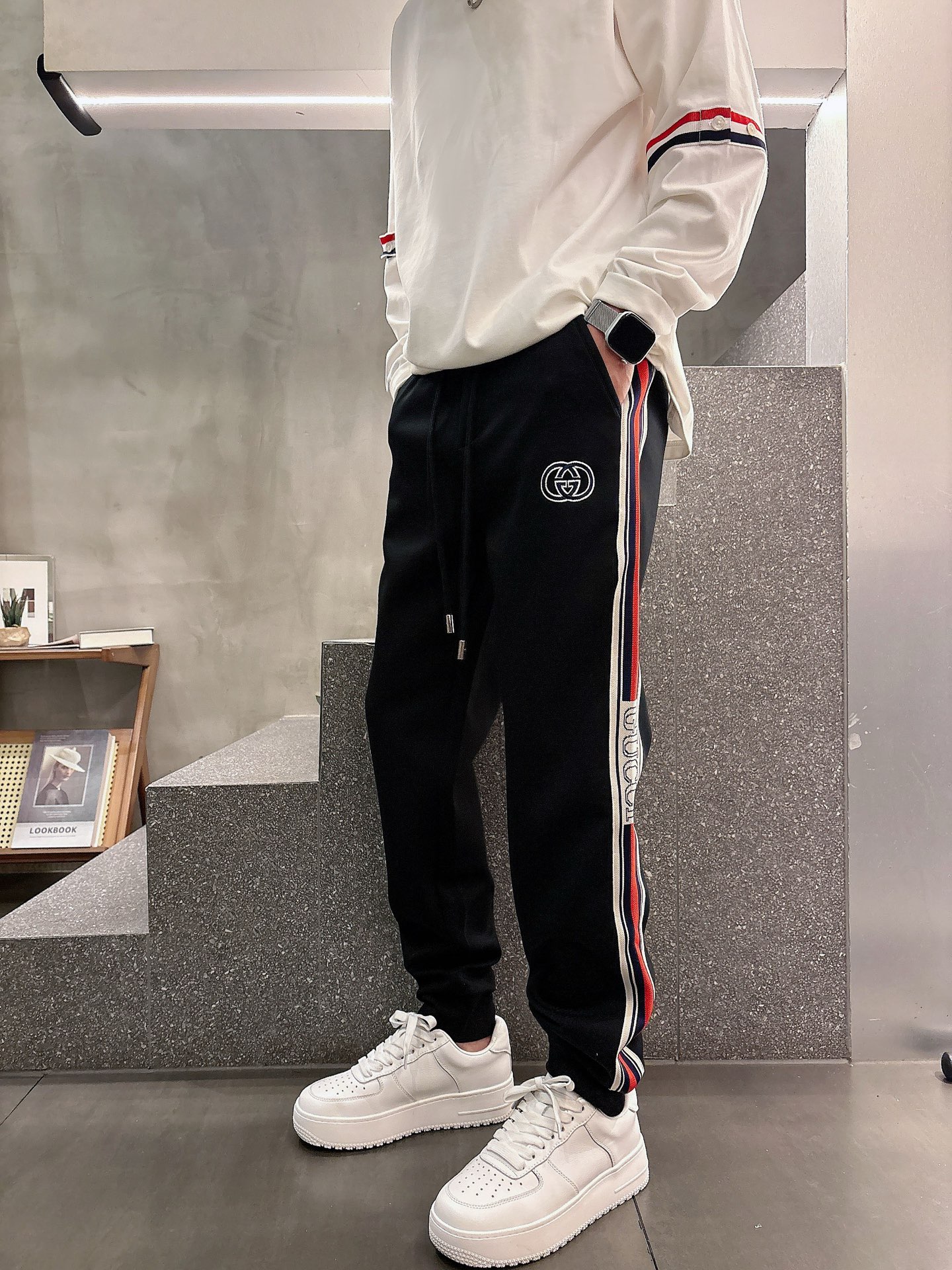 NO:516147,Gucci ｜Autumn cotton pants｜ -4,,gucci,alexander wang19860909古驰 ｜秋款棉裤｜ -4,,gucci,alexander wang,Men's clothing