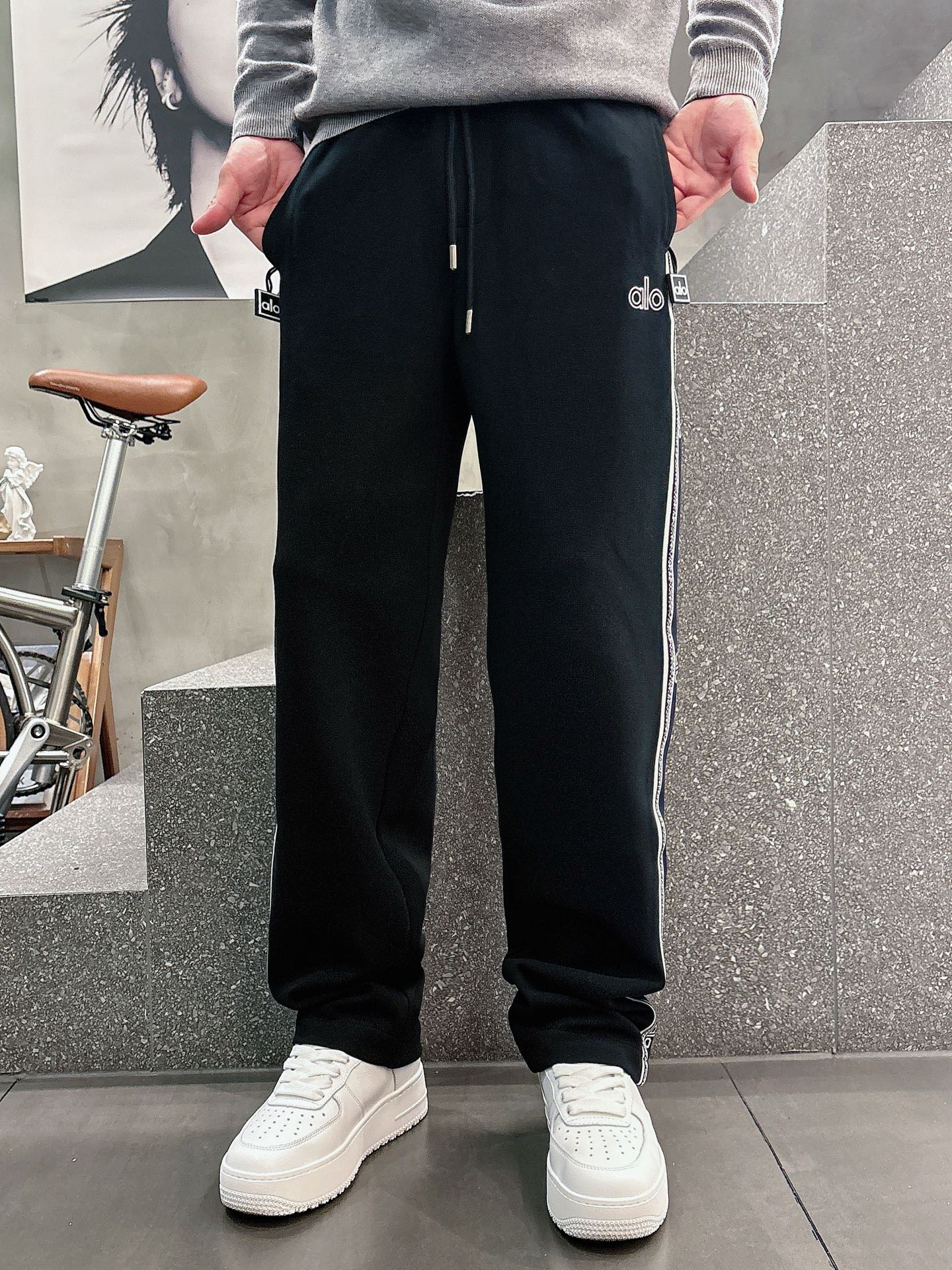 NO:516184,alo ｜Autumn cotton pants｜ -4,,alexander wang19860909alo ｜秋款棉裤｜ -4,,alexander wang,Men's clothing