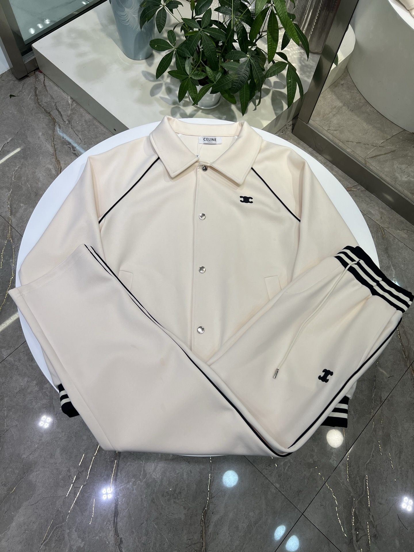 NO:516079,Can wear 200 catties Selin New suit Size M-3xl, celine, alexander wang19860909可穿200斤 赛琳 新款套装 码数M-3xl,,celine,alexander wang,Men's clothing