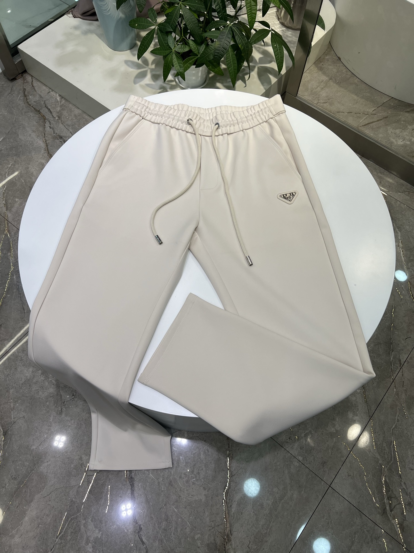 NO:517926,Wearable pounds Fatty Gospel Prada | Autumn cotton pants | -4xL,,prada,alexander wang19860909可穿斤 胖子福音 普拉达 ｜秋款棉裤｜ -4xL,,prada,alexander wang,Men's clothing